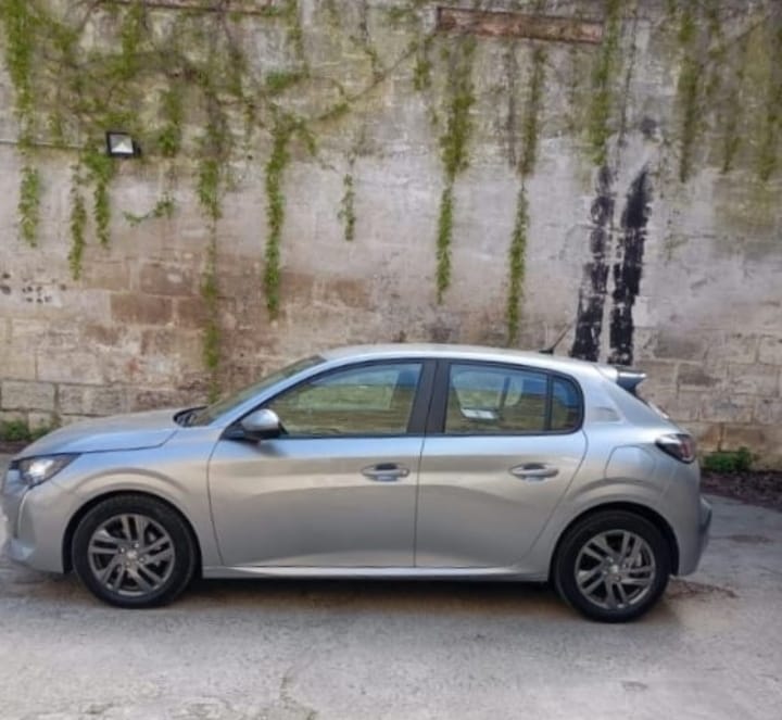 Peugeot 208 mit Klimaanlage