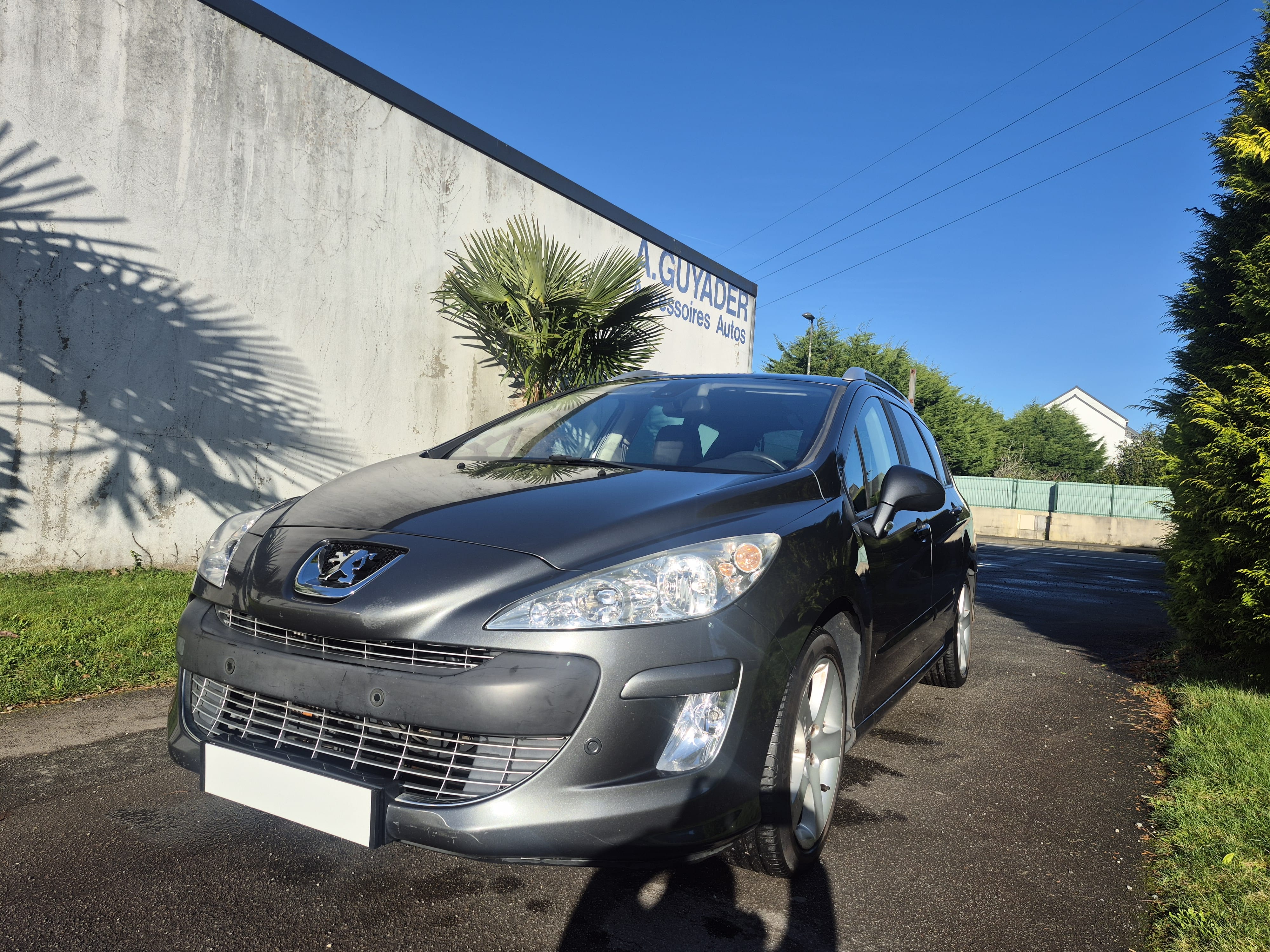 Peugeot 308 SW, 2011, Essence 98, automatique