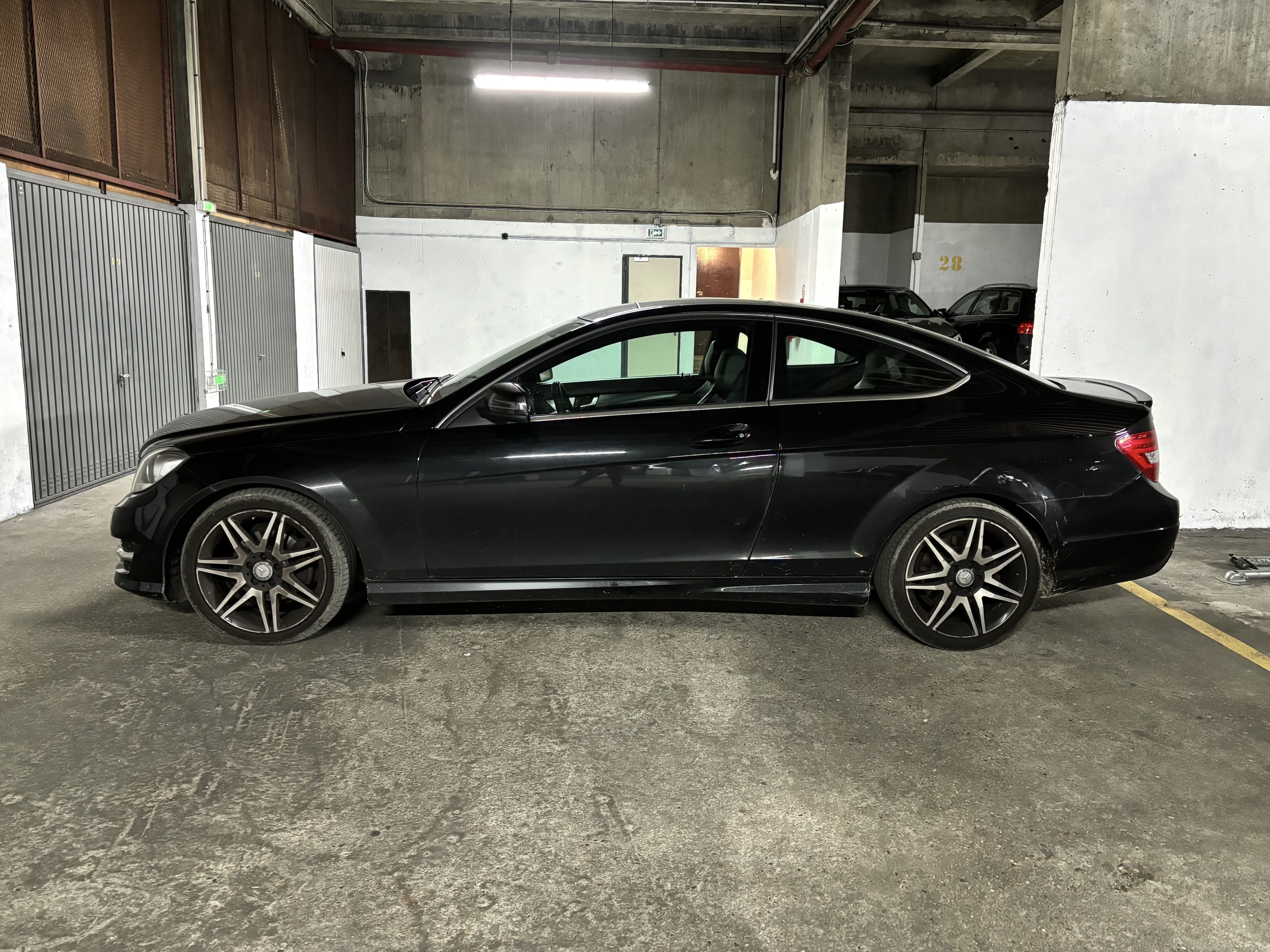 Mercedes-Benz Classe C Coupé avec Climatisation