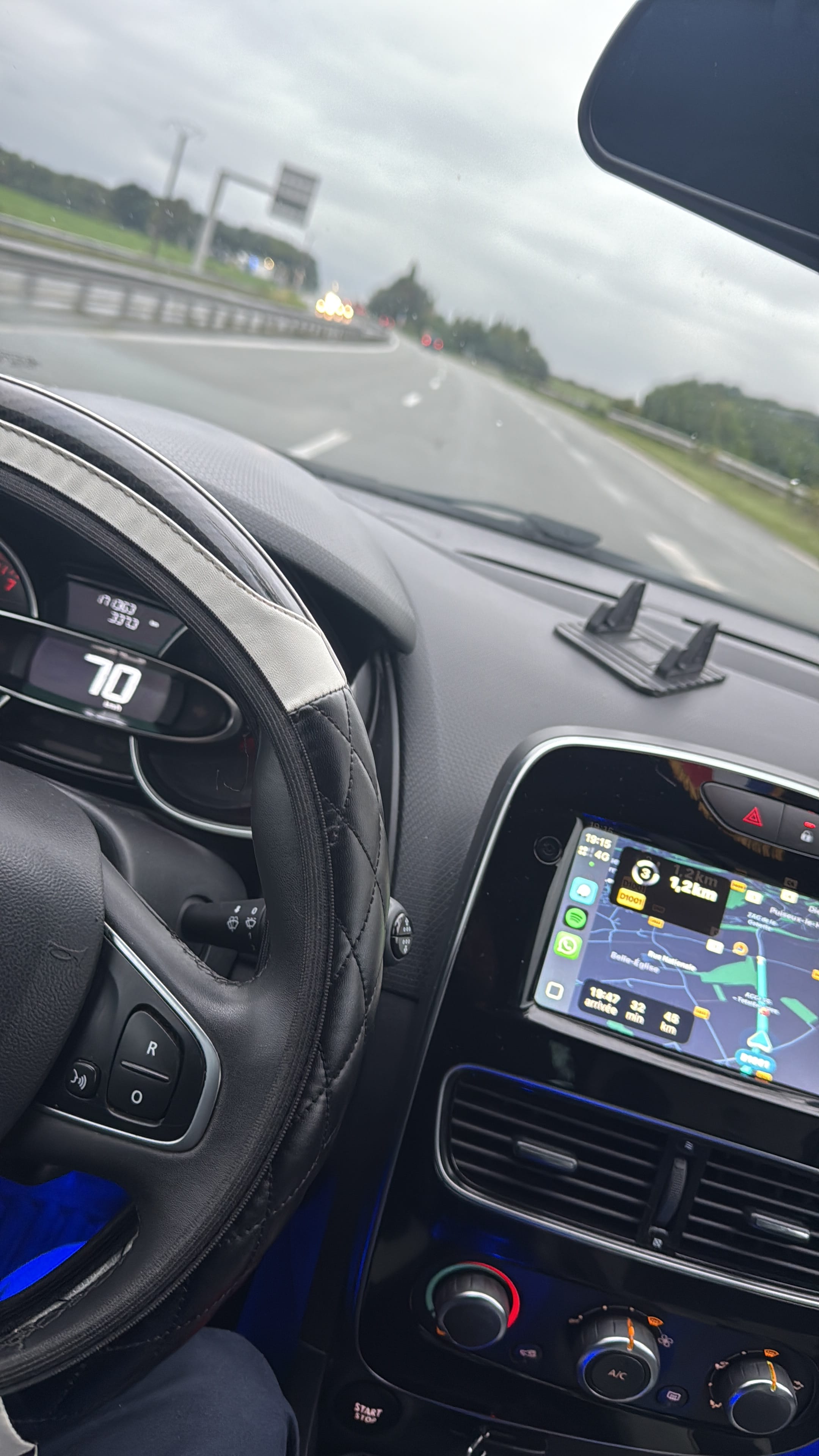 Renault Clio avec Dashcam