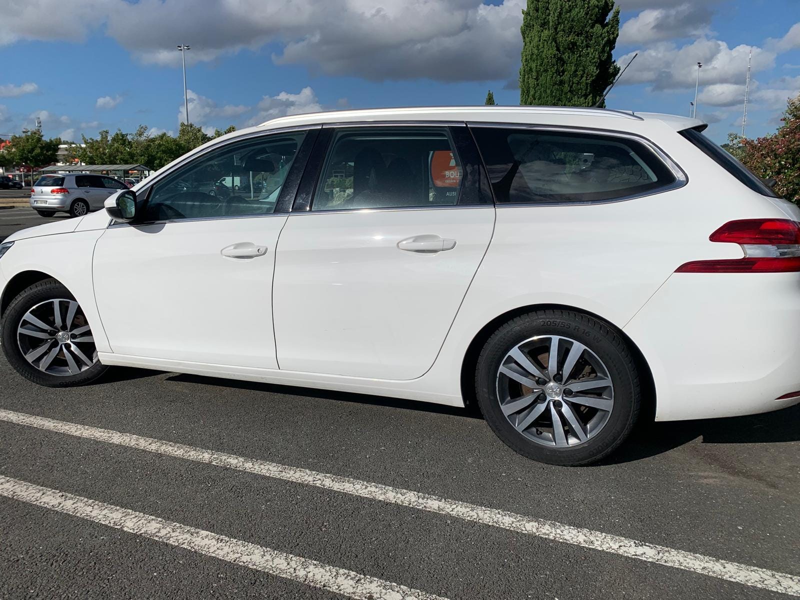 Peugeot 308 SW avec Climatisation