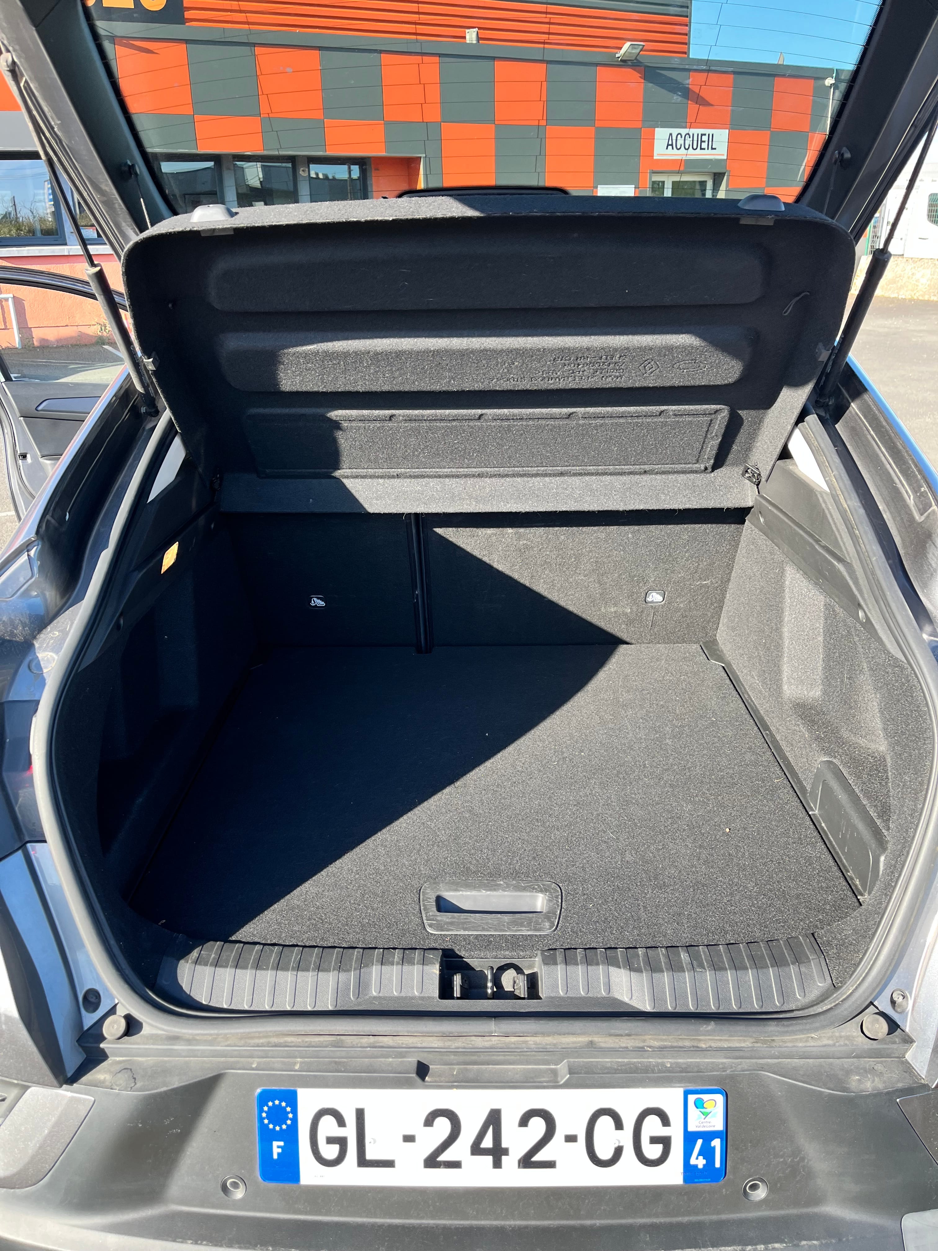 Renault Arkana E-Tech avec Apple CarPlay