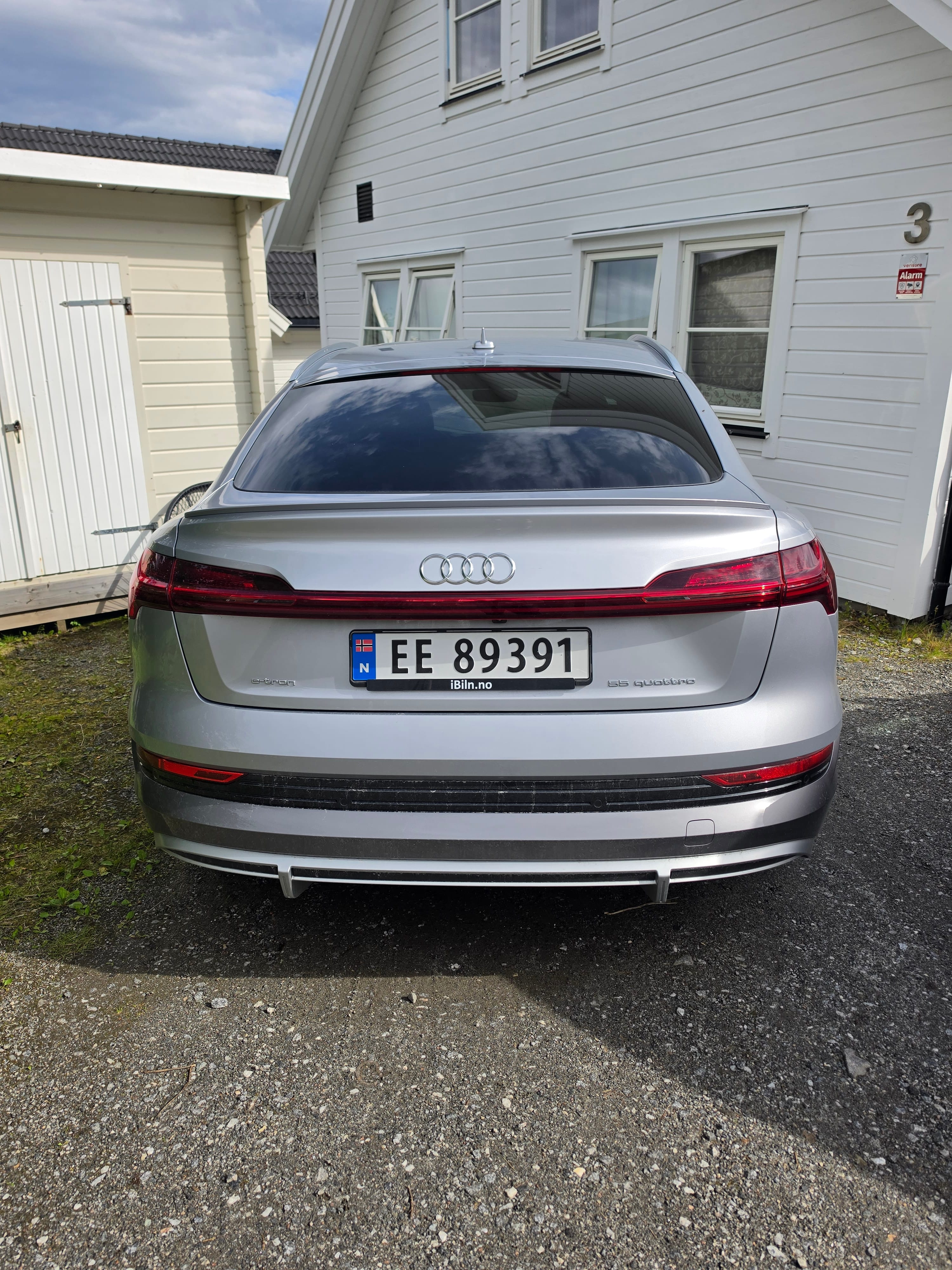 Audi e-tron Sportback med Babysete