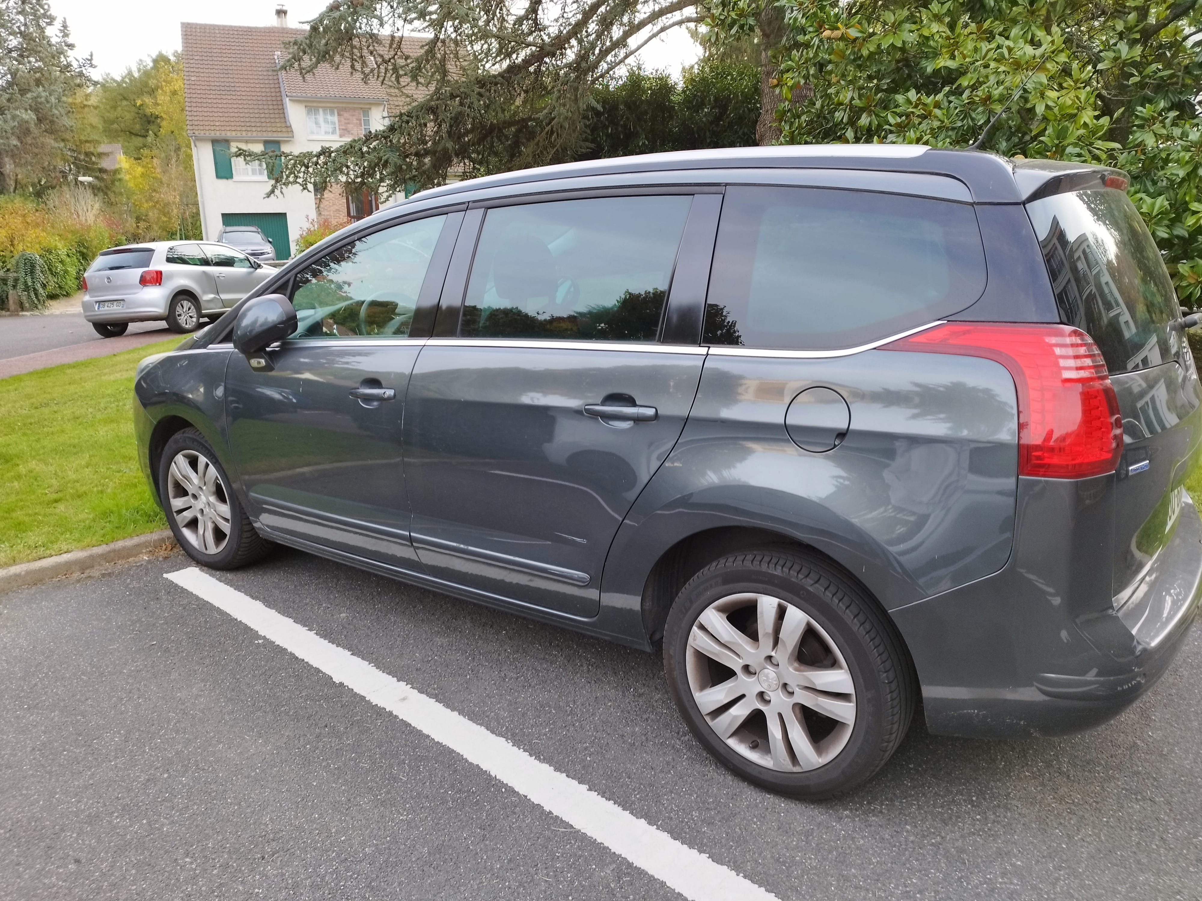 Peugeot 5008 avec Climatisation