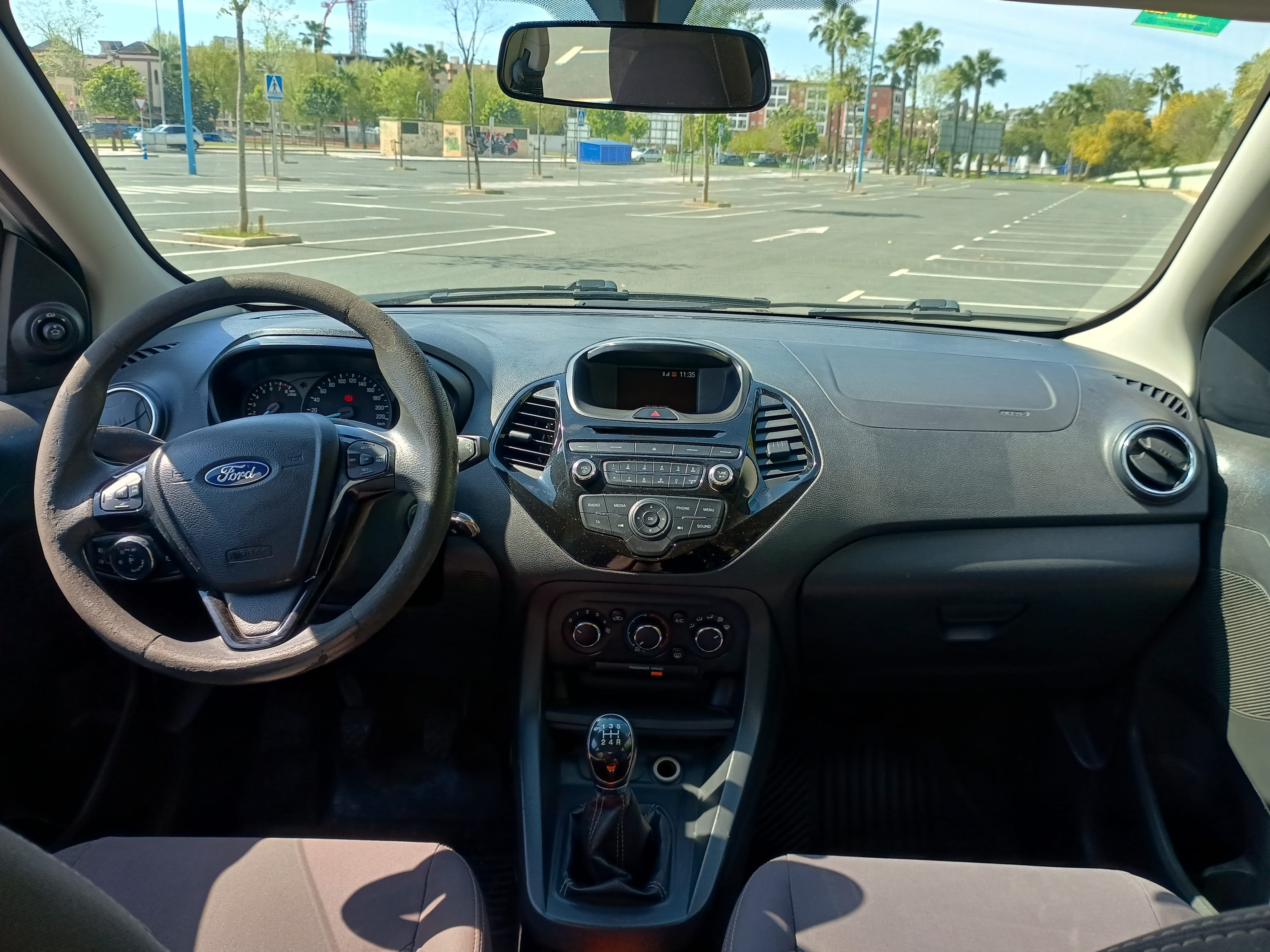 Ford KA+ con Audio Bluetooth