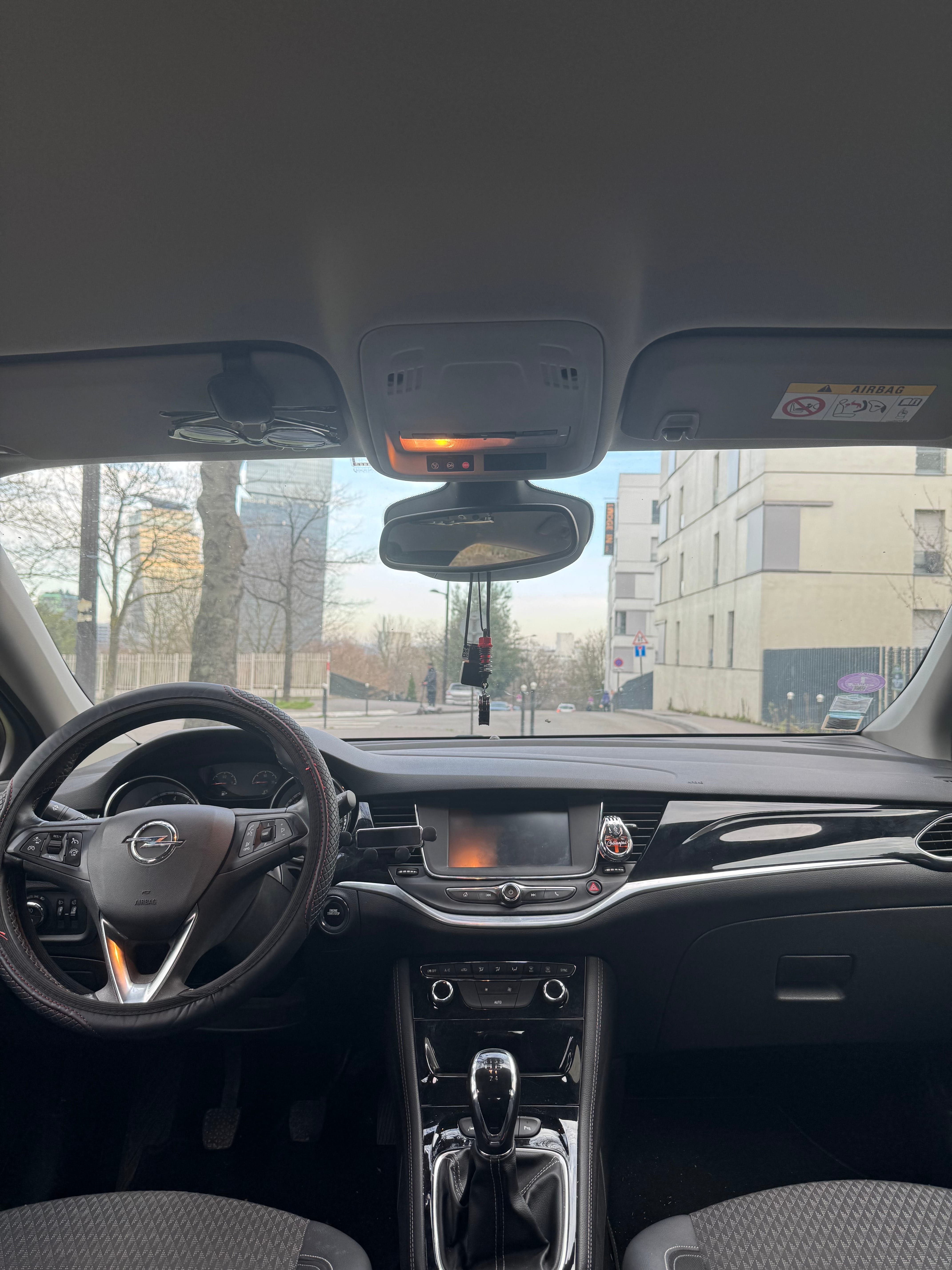 Opel Astra 1.0 avec Régulateur de vitesse