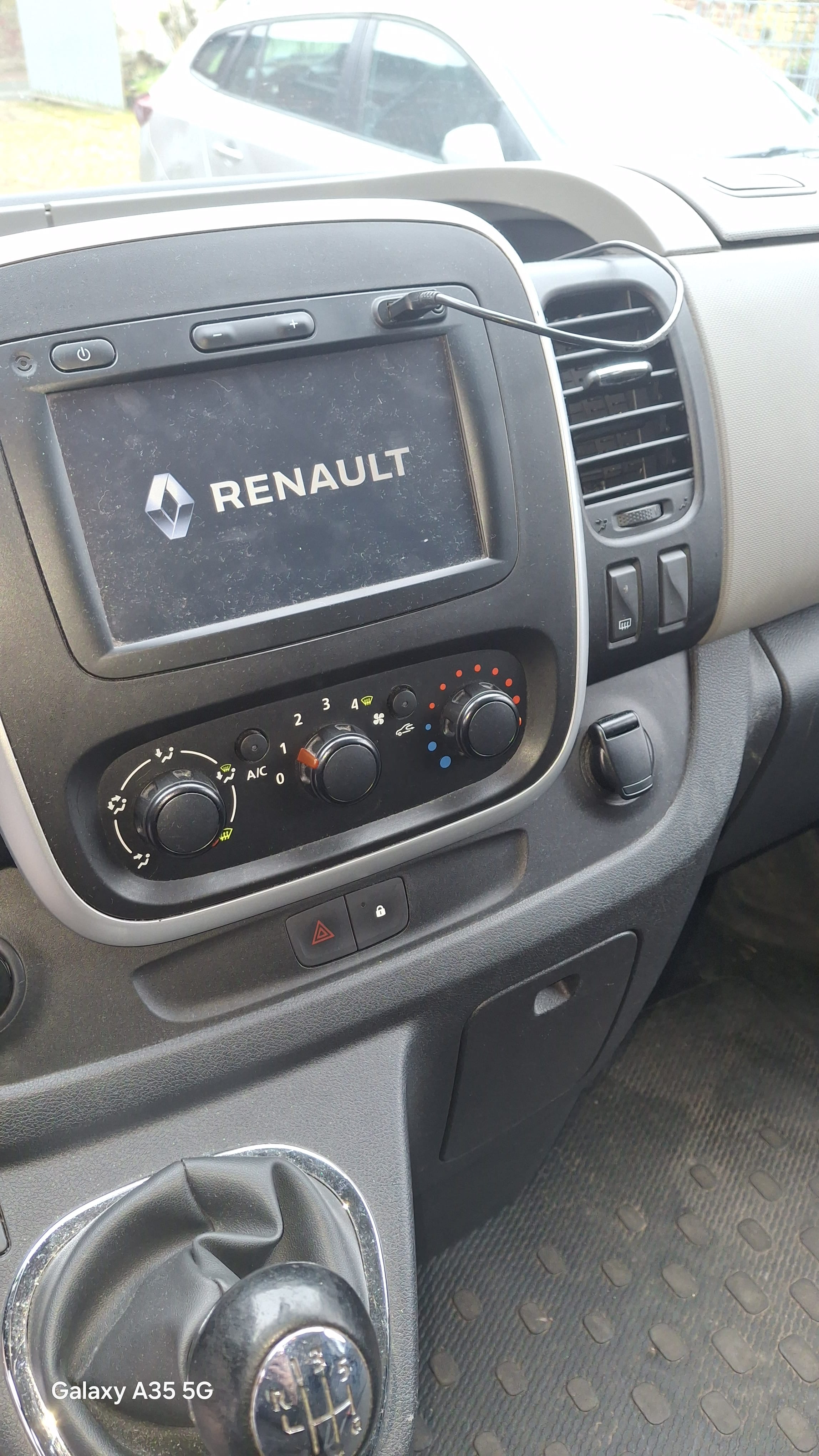 Renault Trafic avec Siège bébé