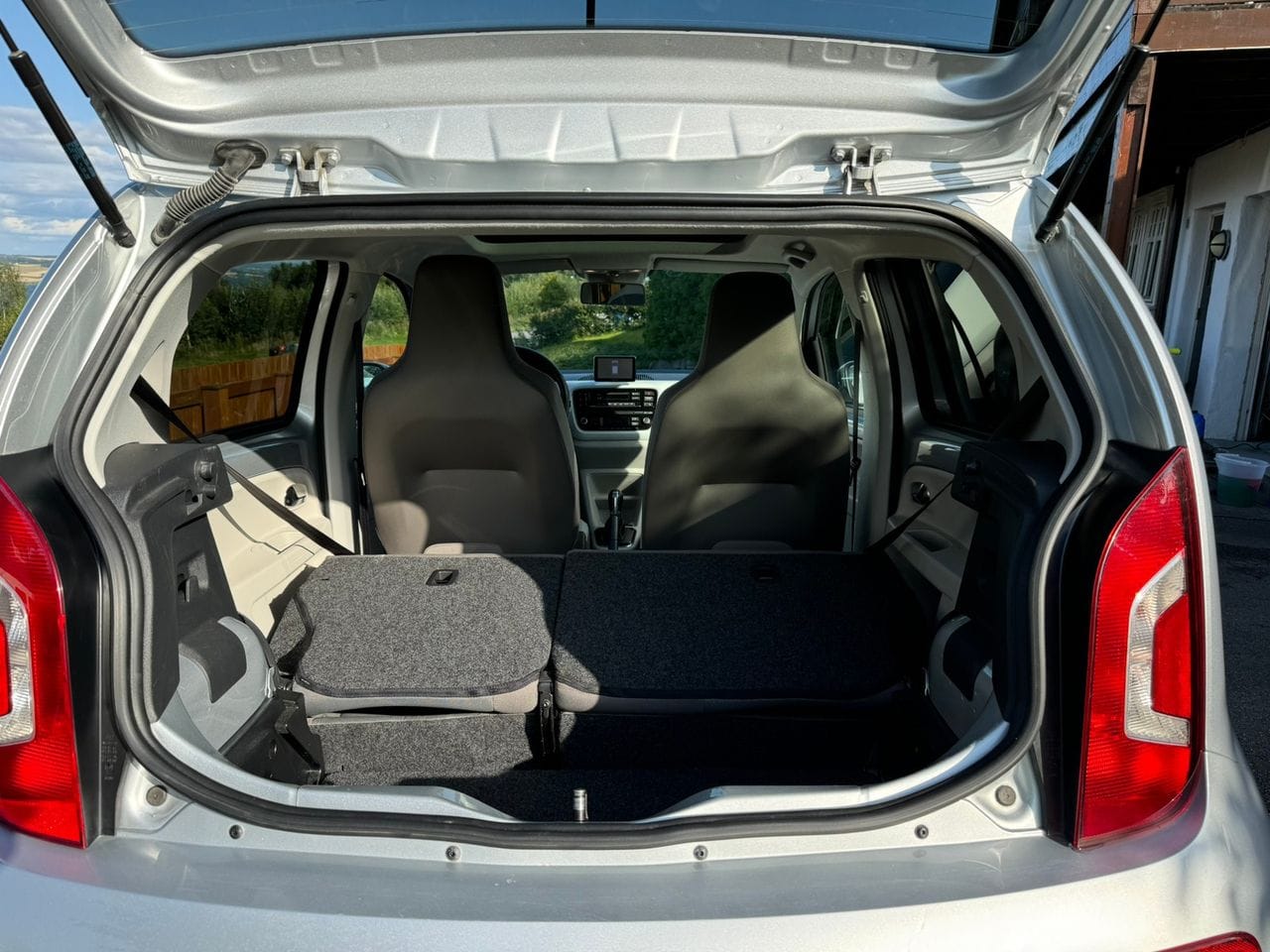 Volkswagen e-Up ! med Lydinngang