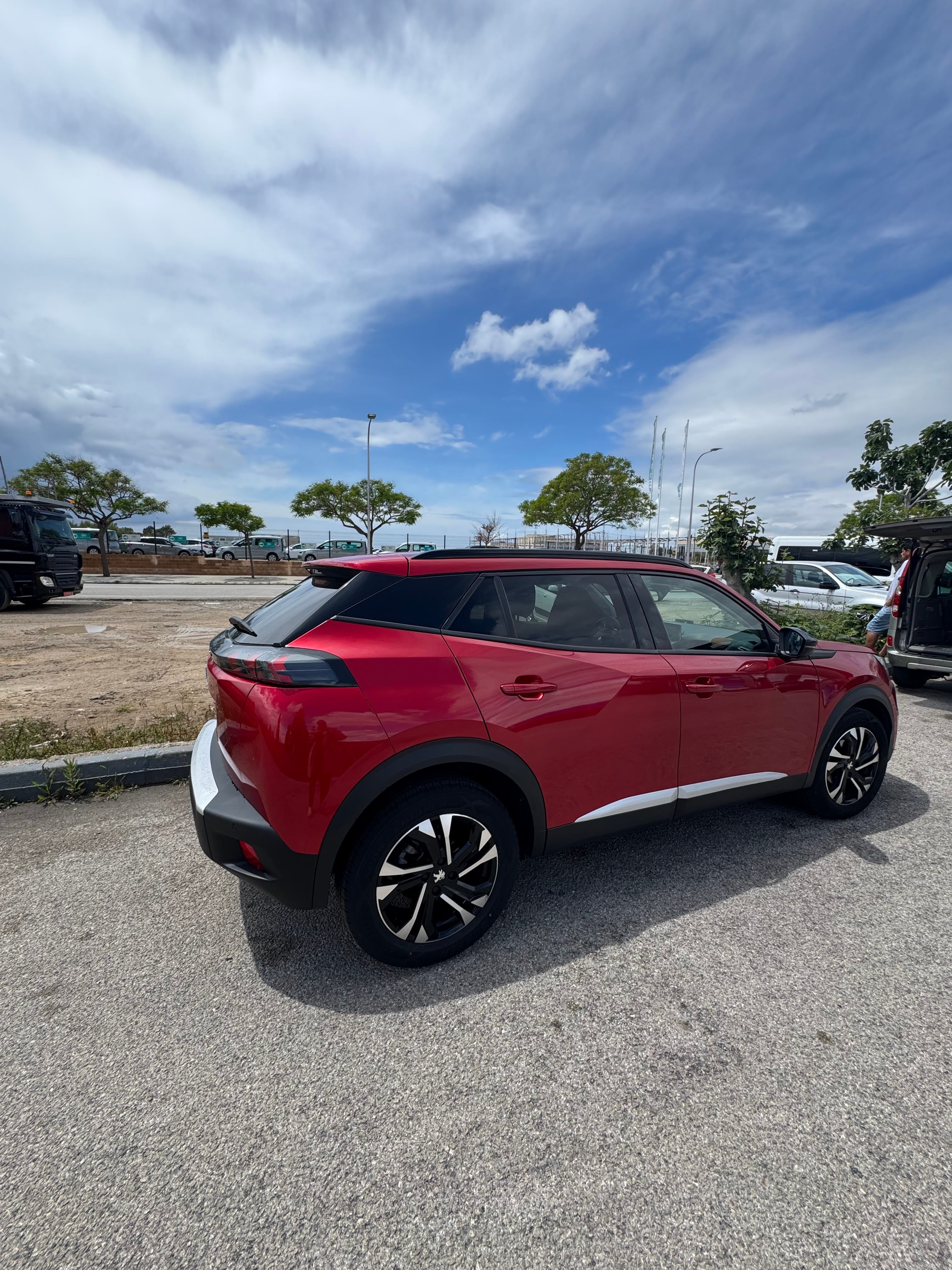 Peugeot 2008 con Cámara de marcha atrás