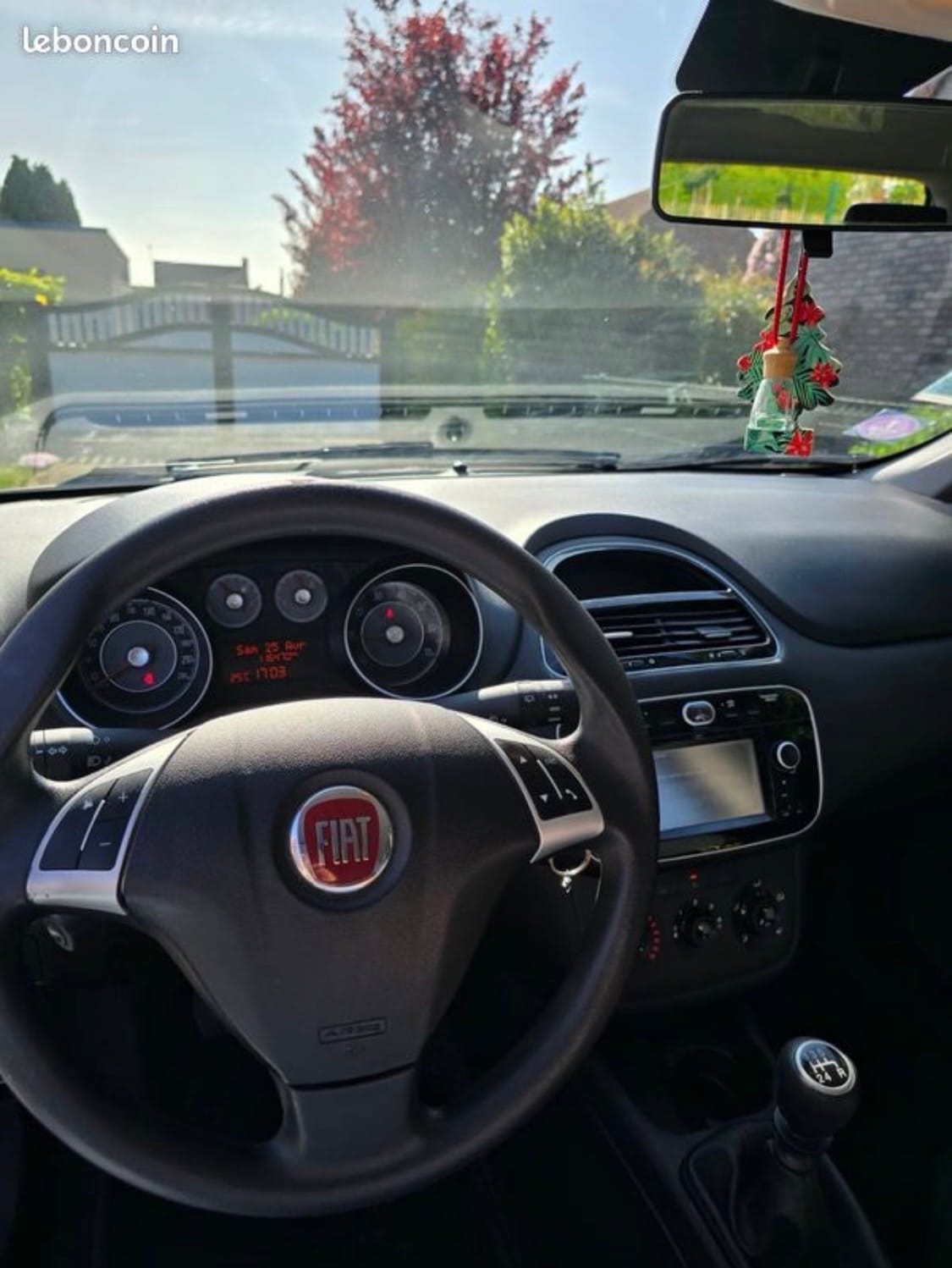 Fiat Punto avec Audio Bluetooth
