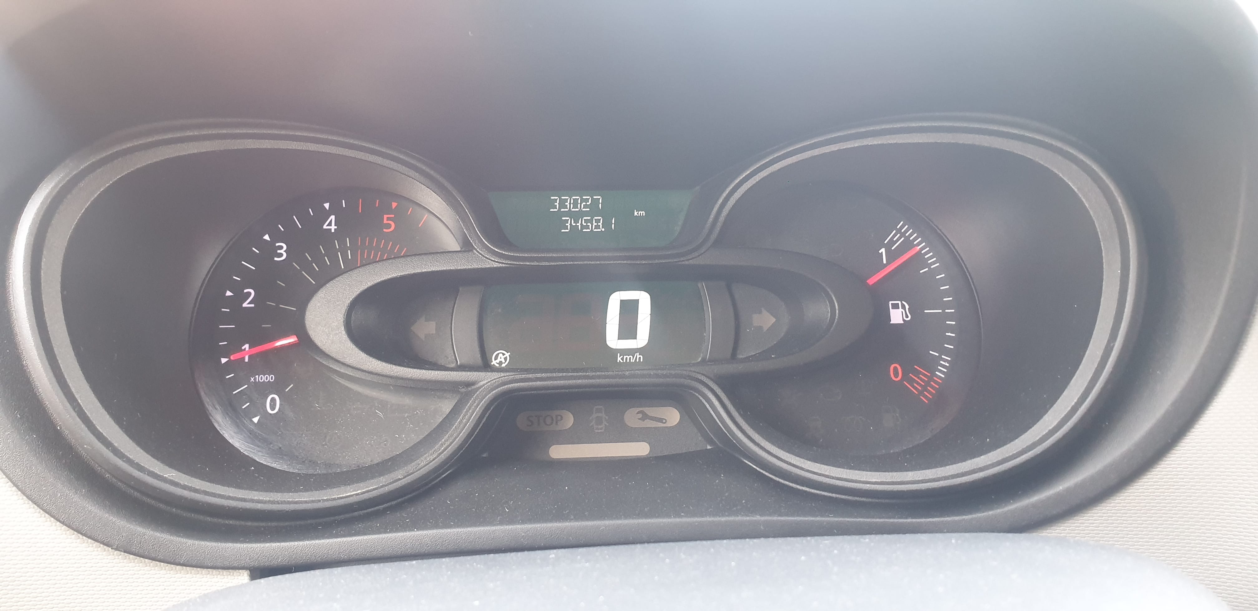 Renault Trafic Passenger avec Attelage