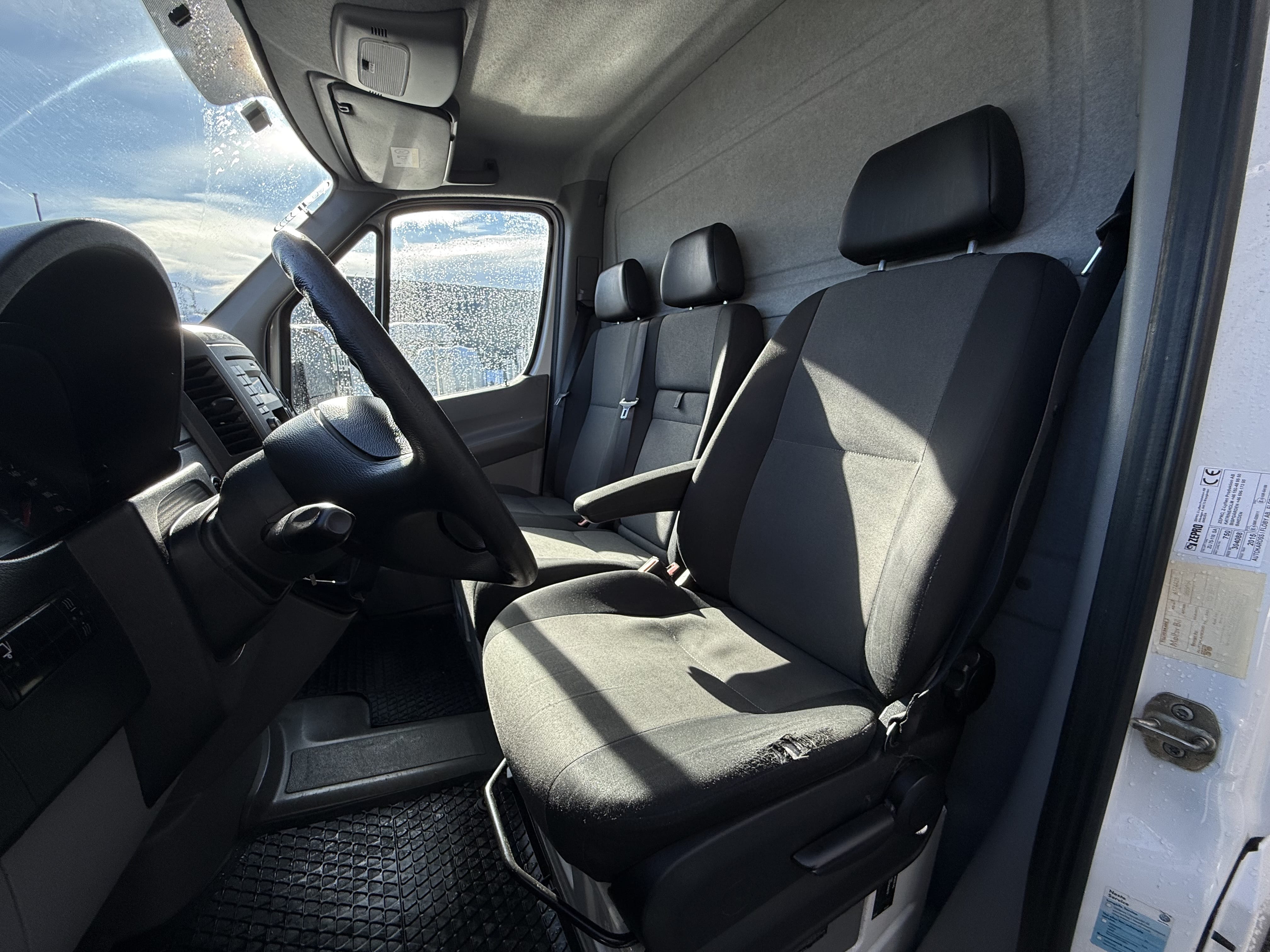 Volkswagen Crafter Skapbil med Lydinngang