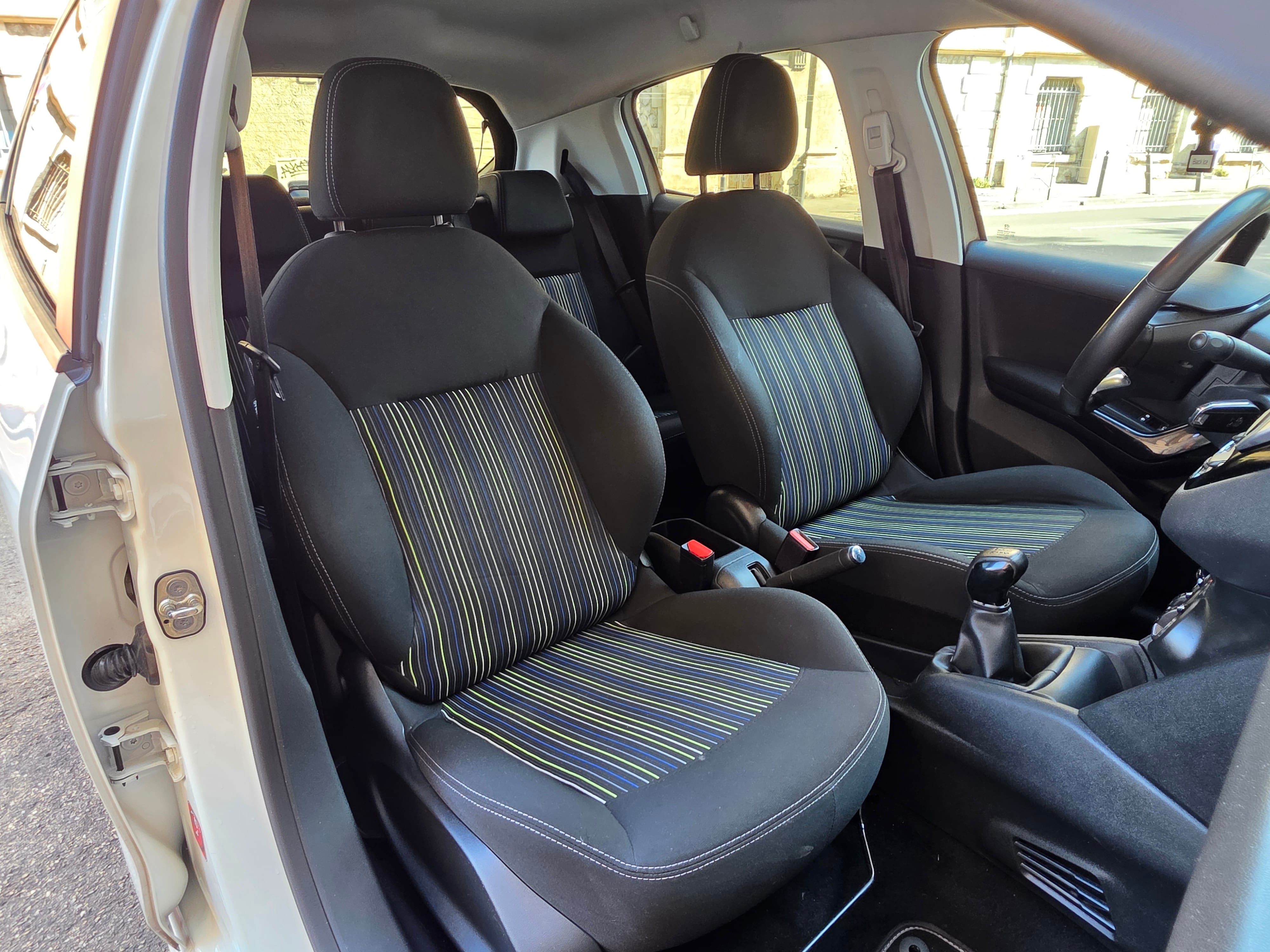 Peugeot 208 avec Audio Bluetooth