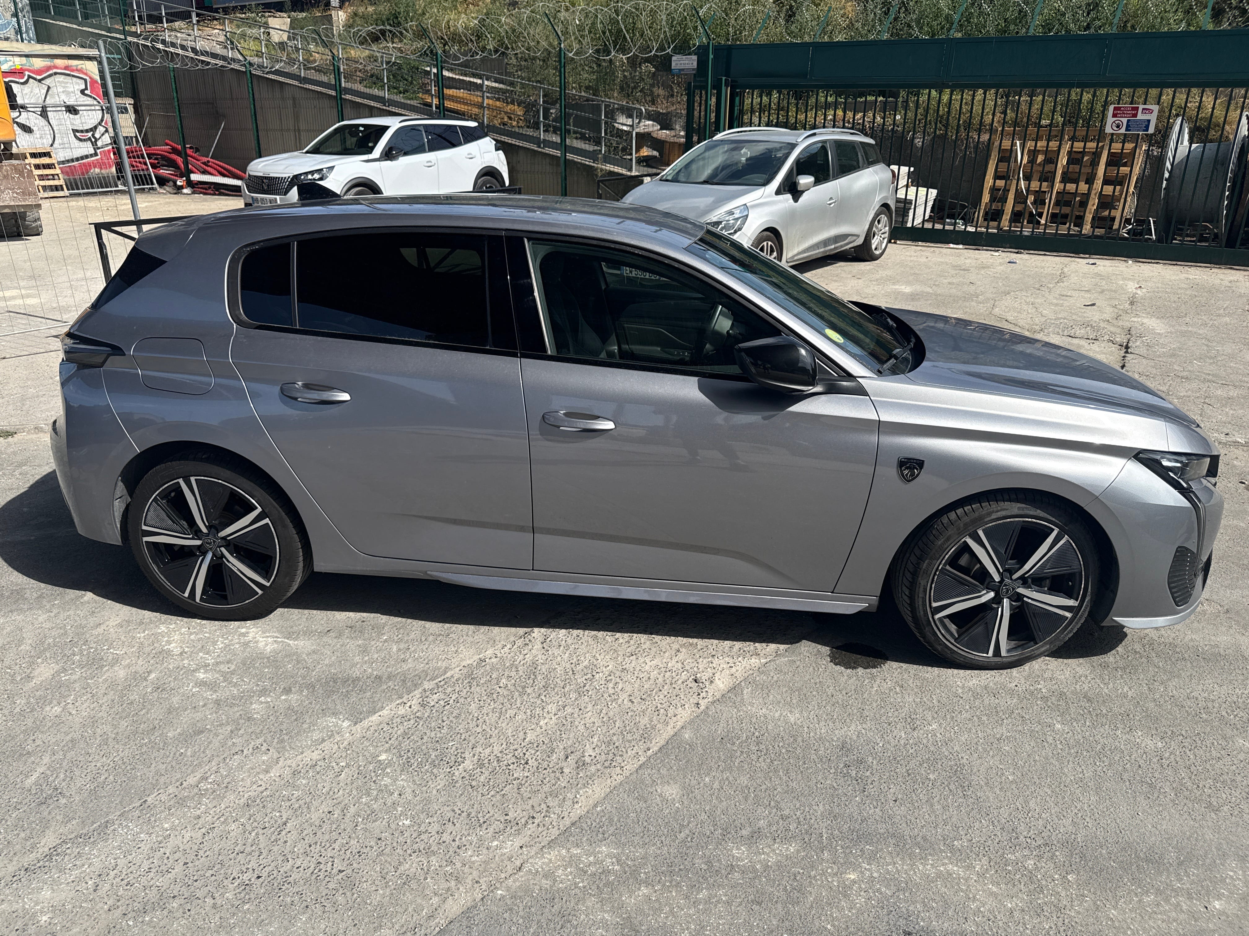 Peugeot 308 GT avec Climatisation