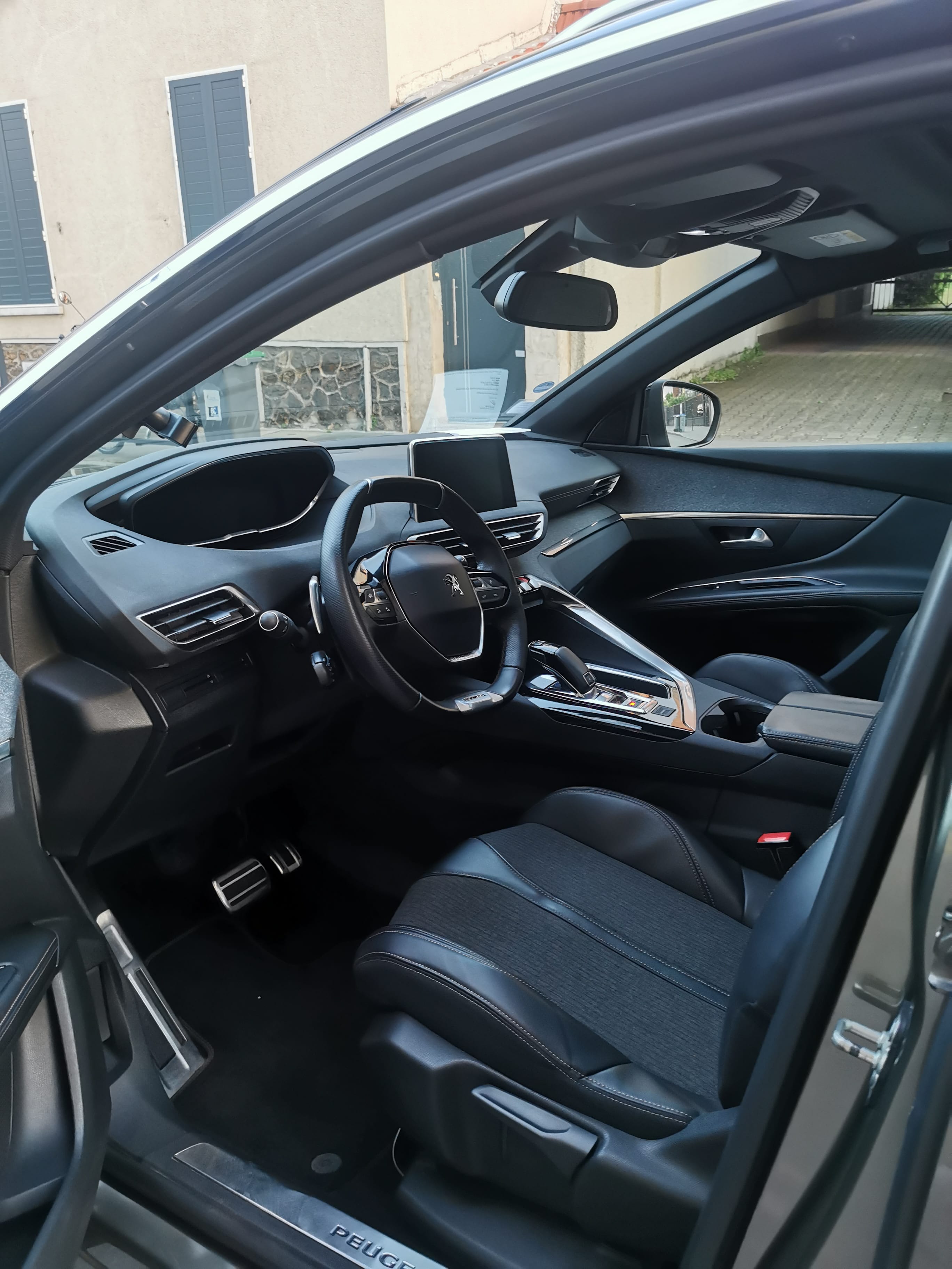Peugeot 5008 avec Régulateur de vitesse