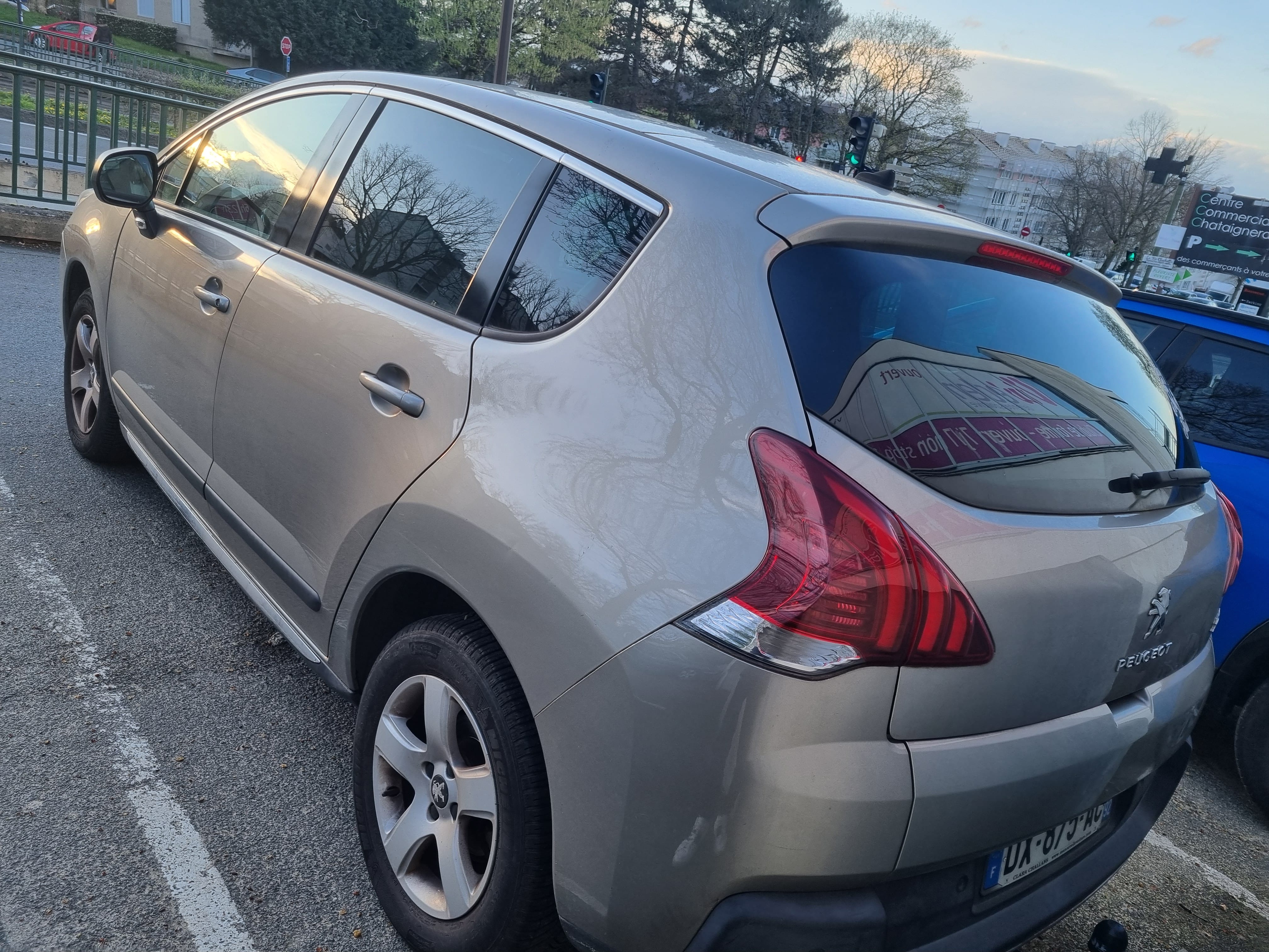Peugeot 3008 avec GPS