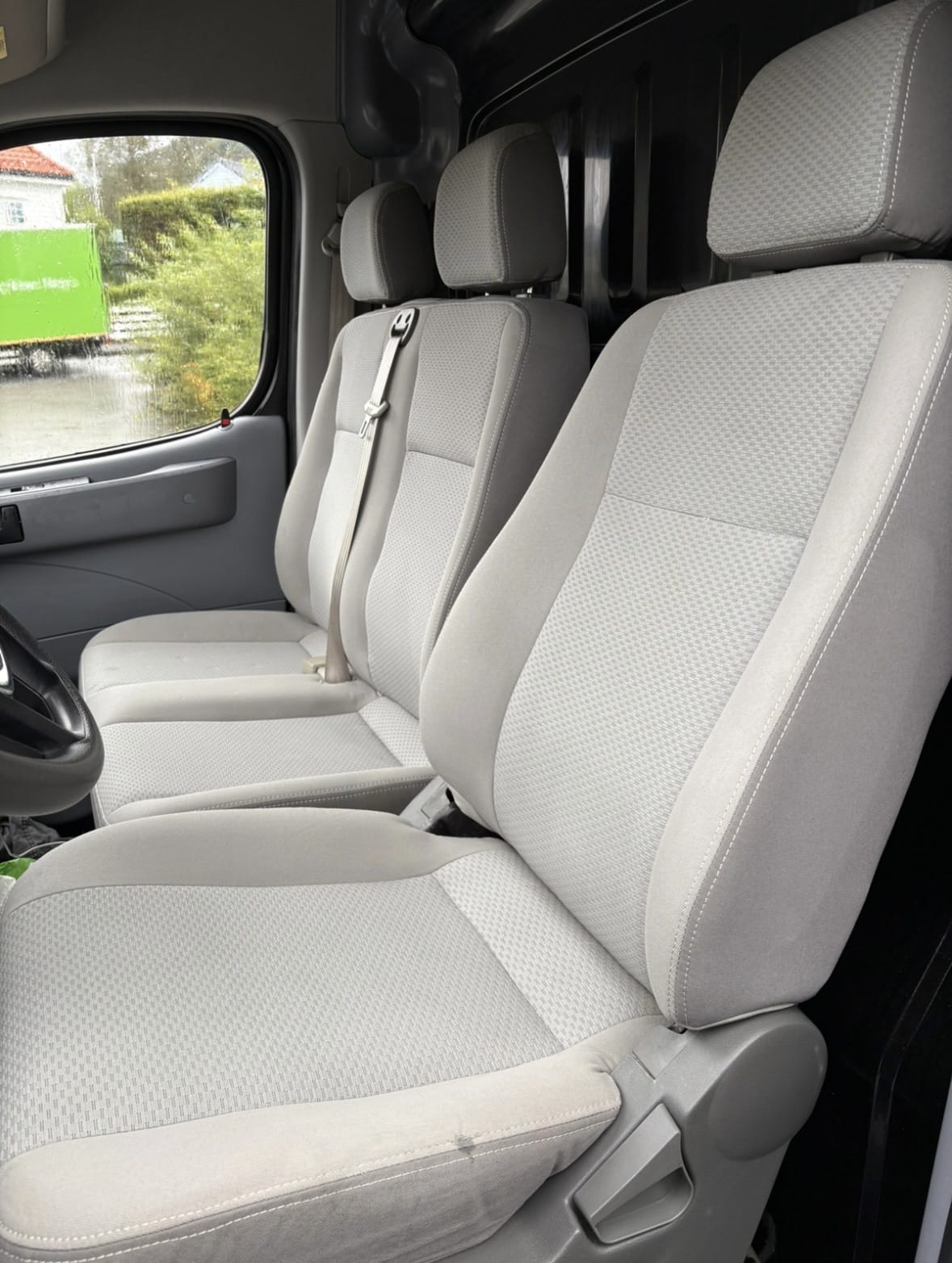Maxus EV80 med Lydinngang