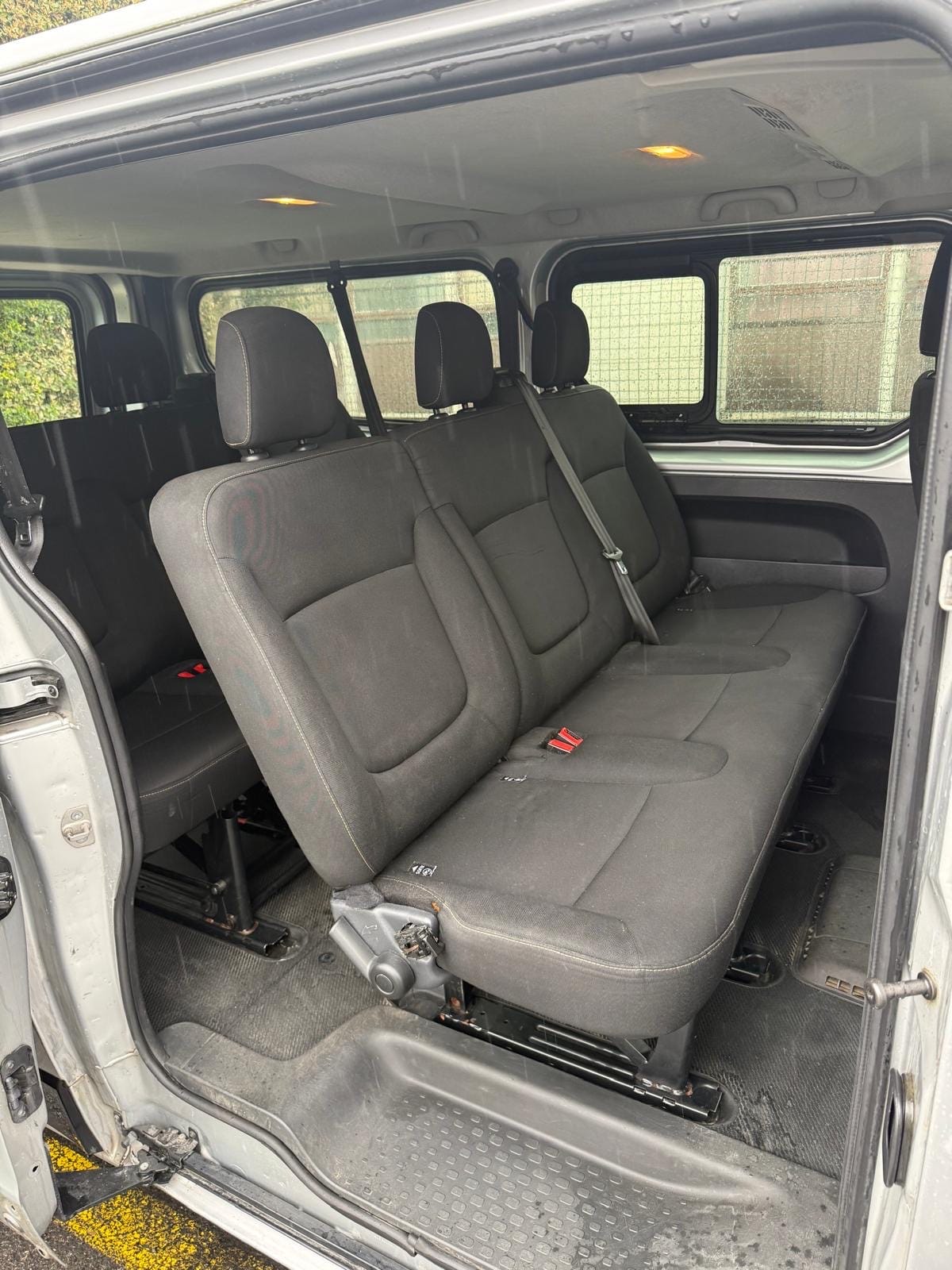 Renault Trafic Passenger avec Siège bébé