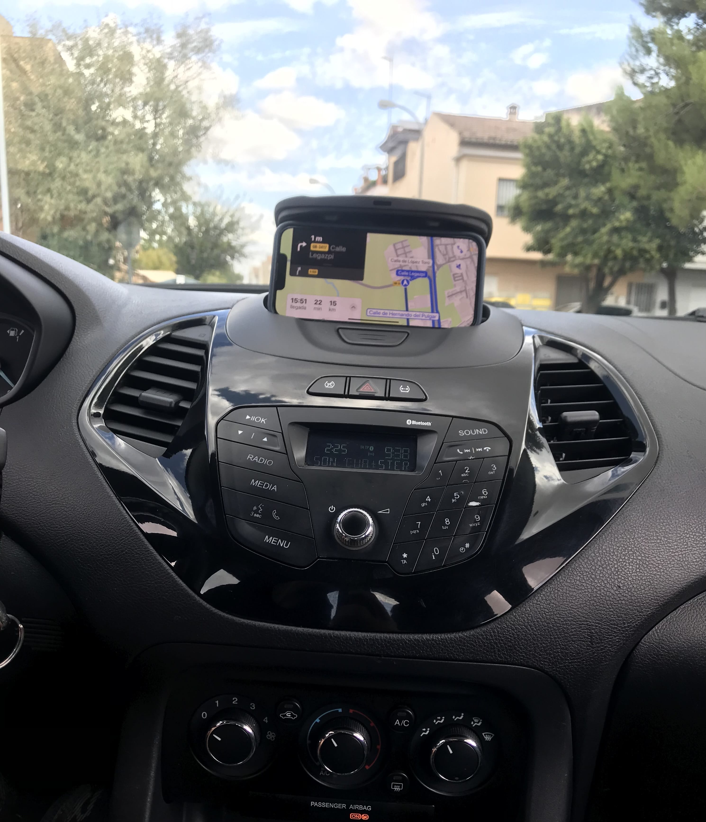 Ford KA+ con Silla infantil