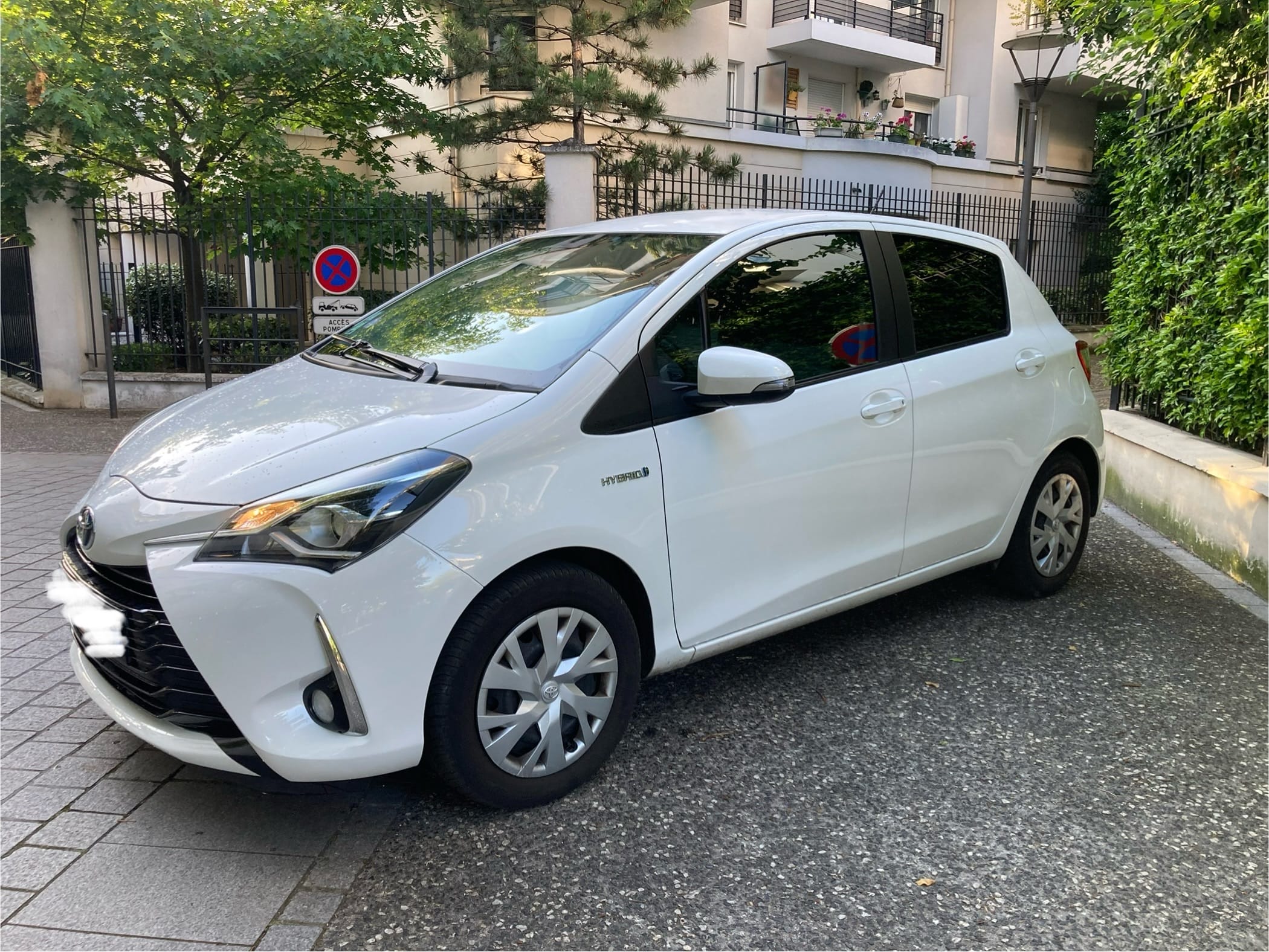 Toyota Yaris Hybride Automatique, 2019, Essence 95 / Électrique (hybride), automatique
