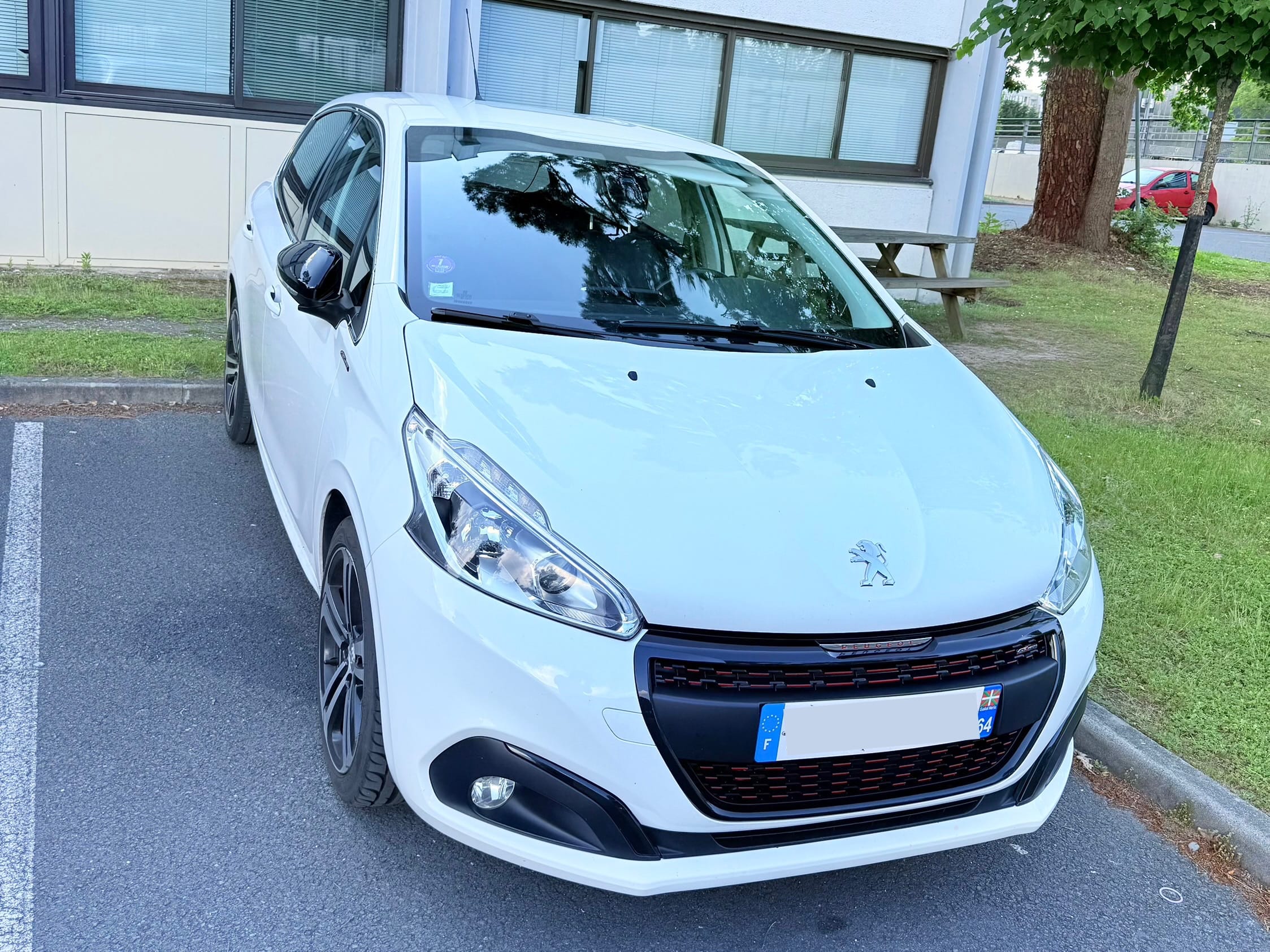 Peugeot 208 GT Line 110ch, 2017, Essence 95
