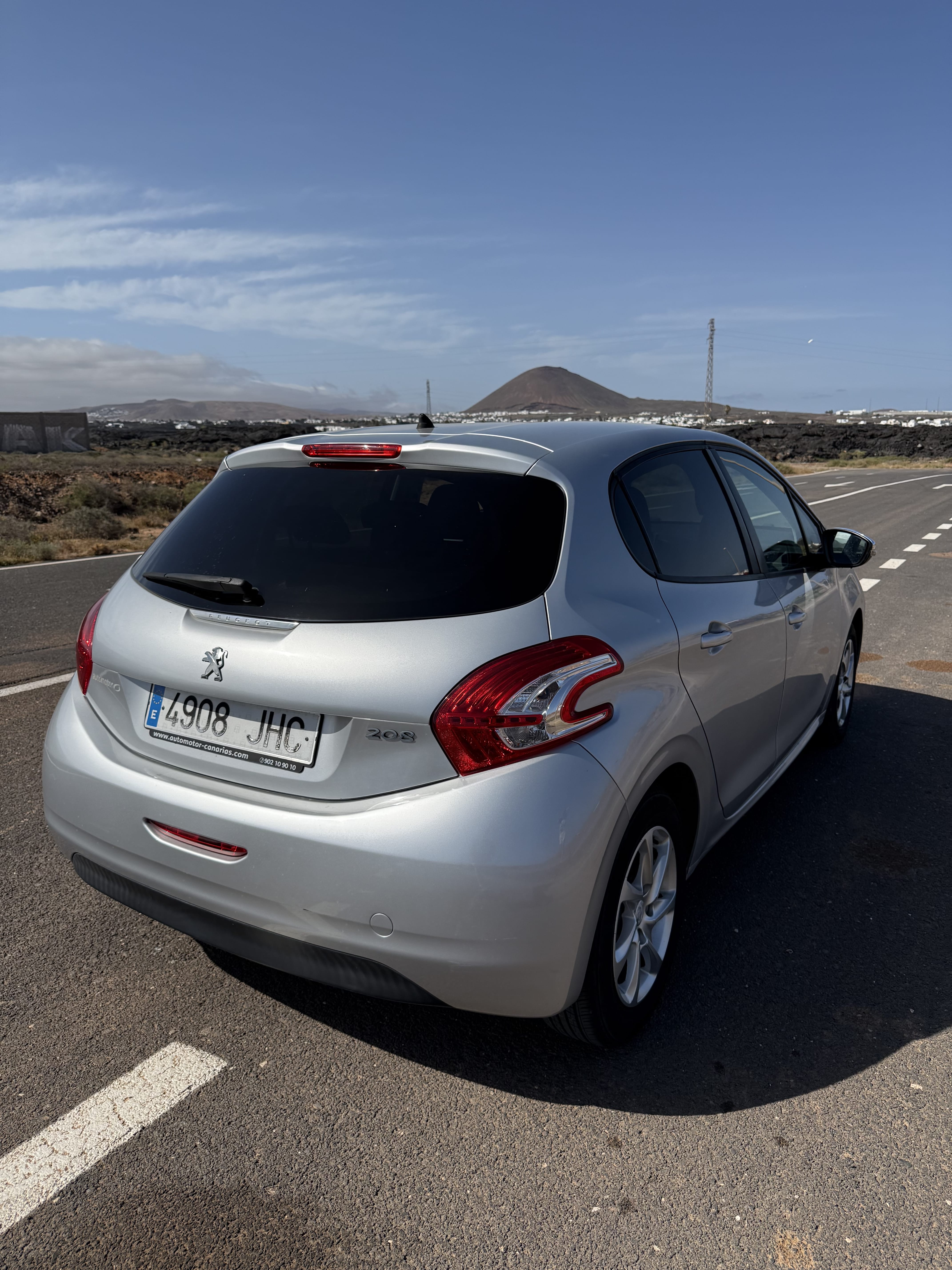 Peugeot 208 Style con GPS
