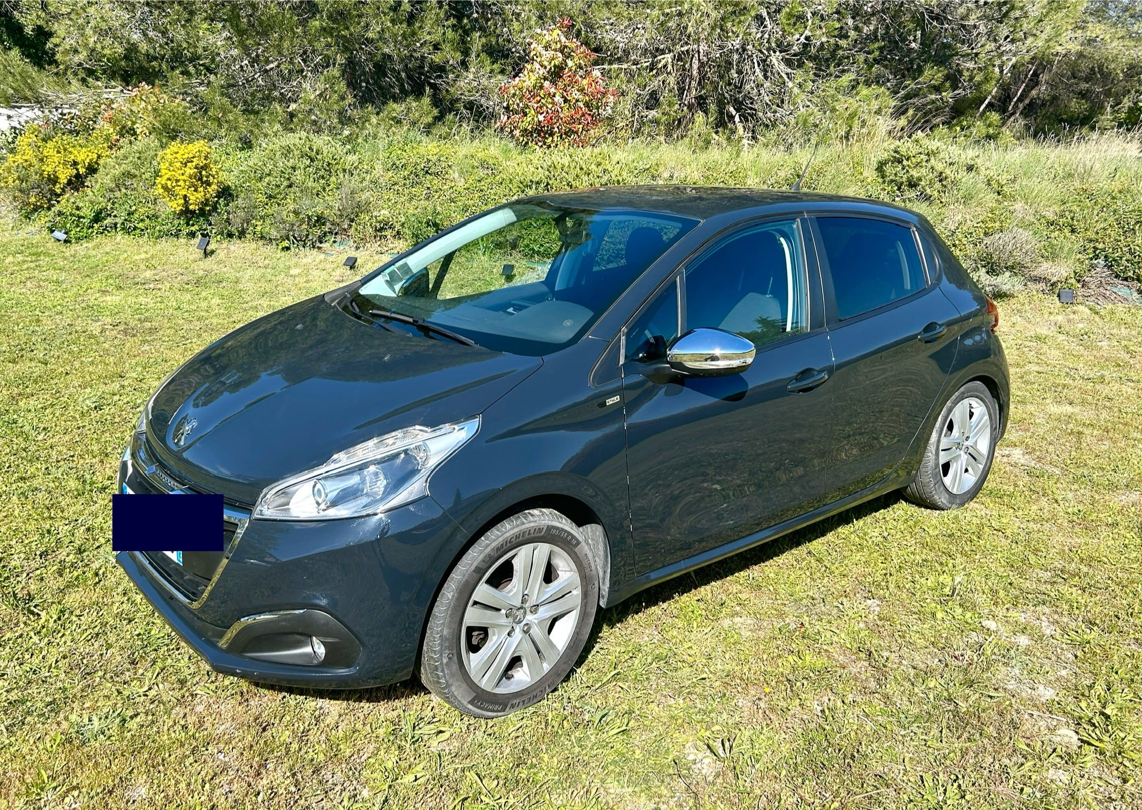 Peugeot 208, 2017, Essence 95
