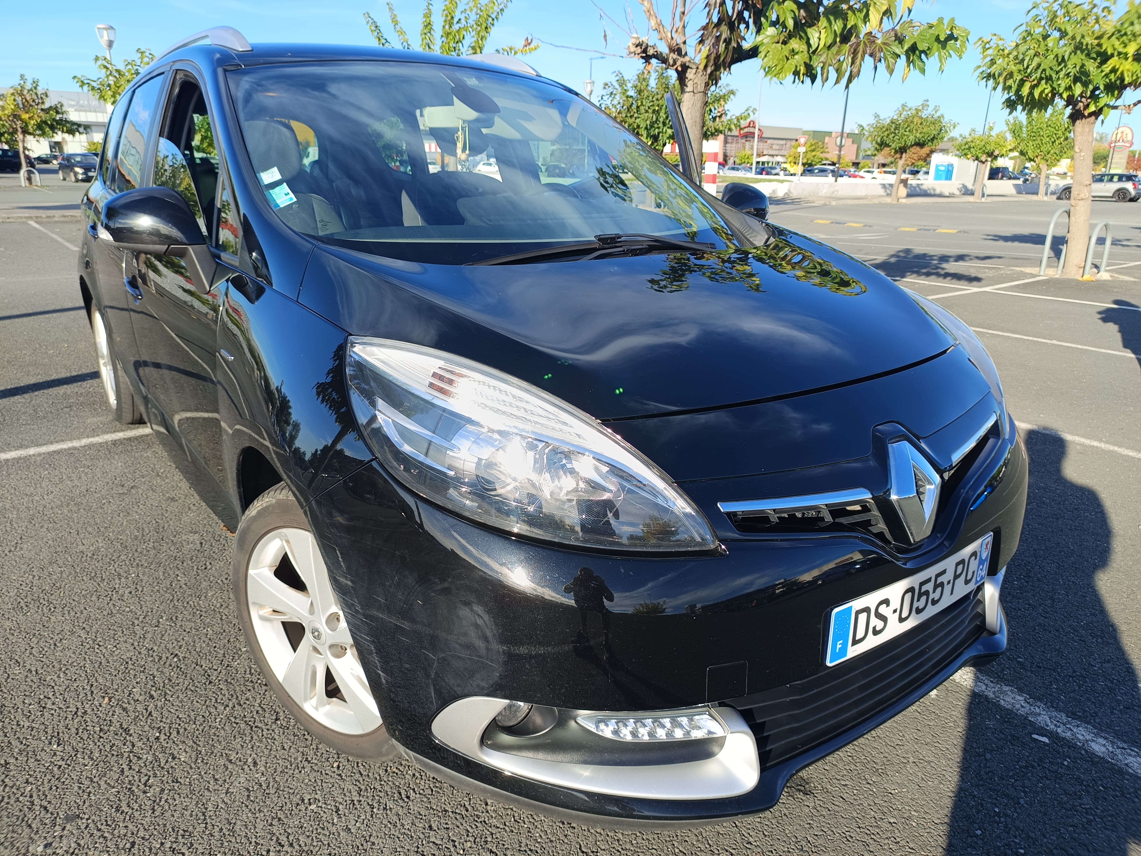 Renault Grand Scenic avec Climatisation