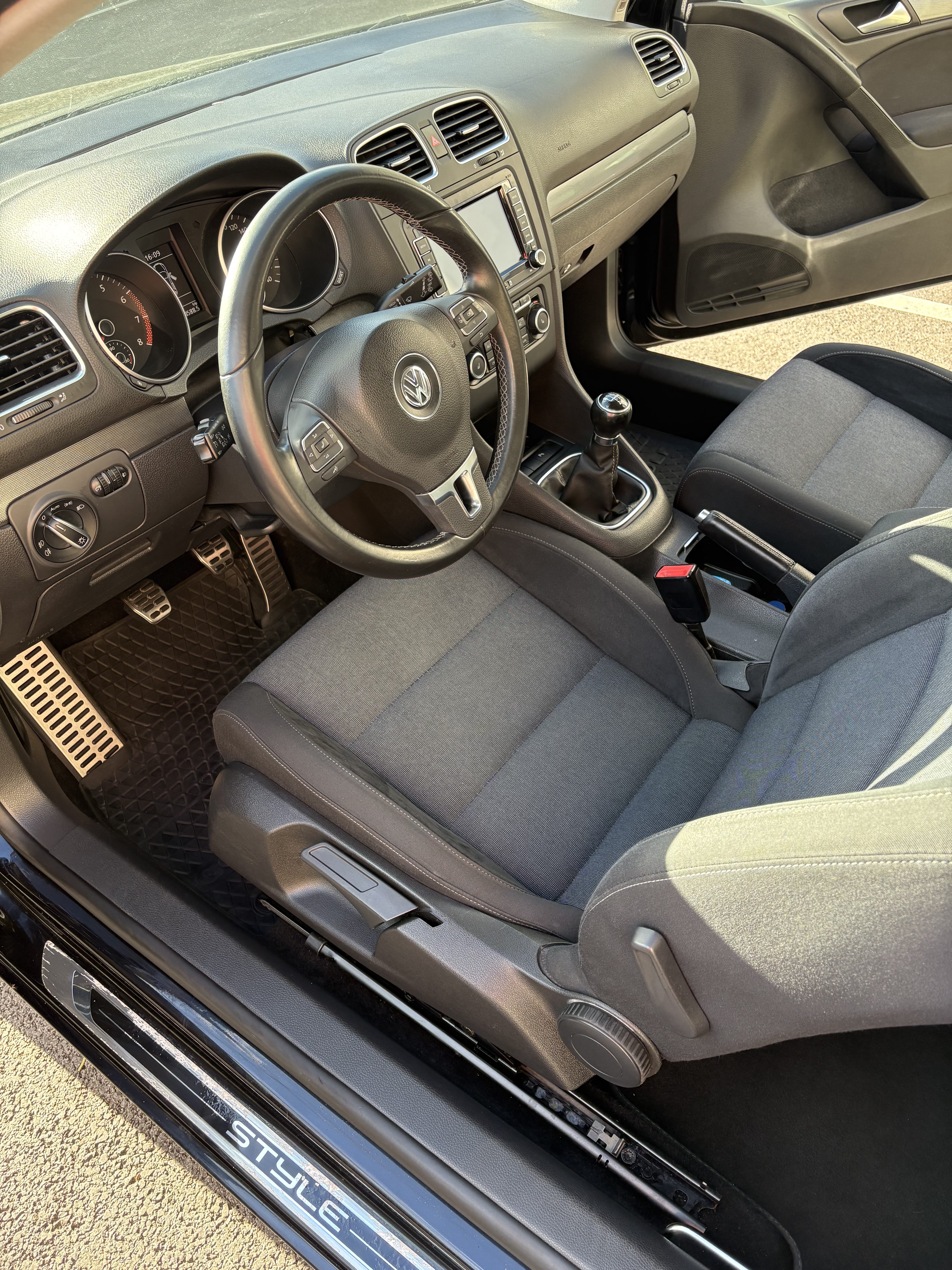 Volkswagen Golf avec Régulateur de vitesse