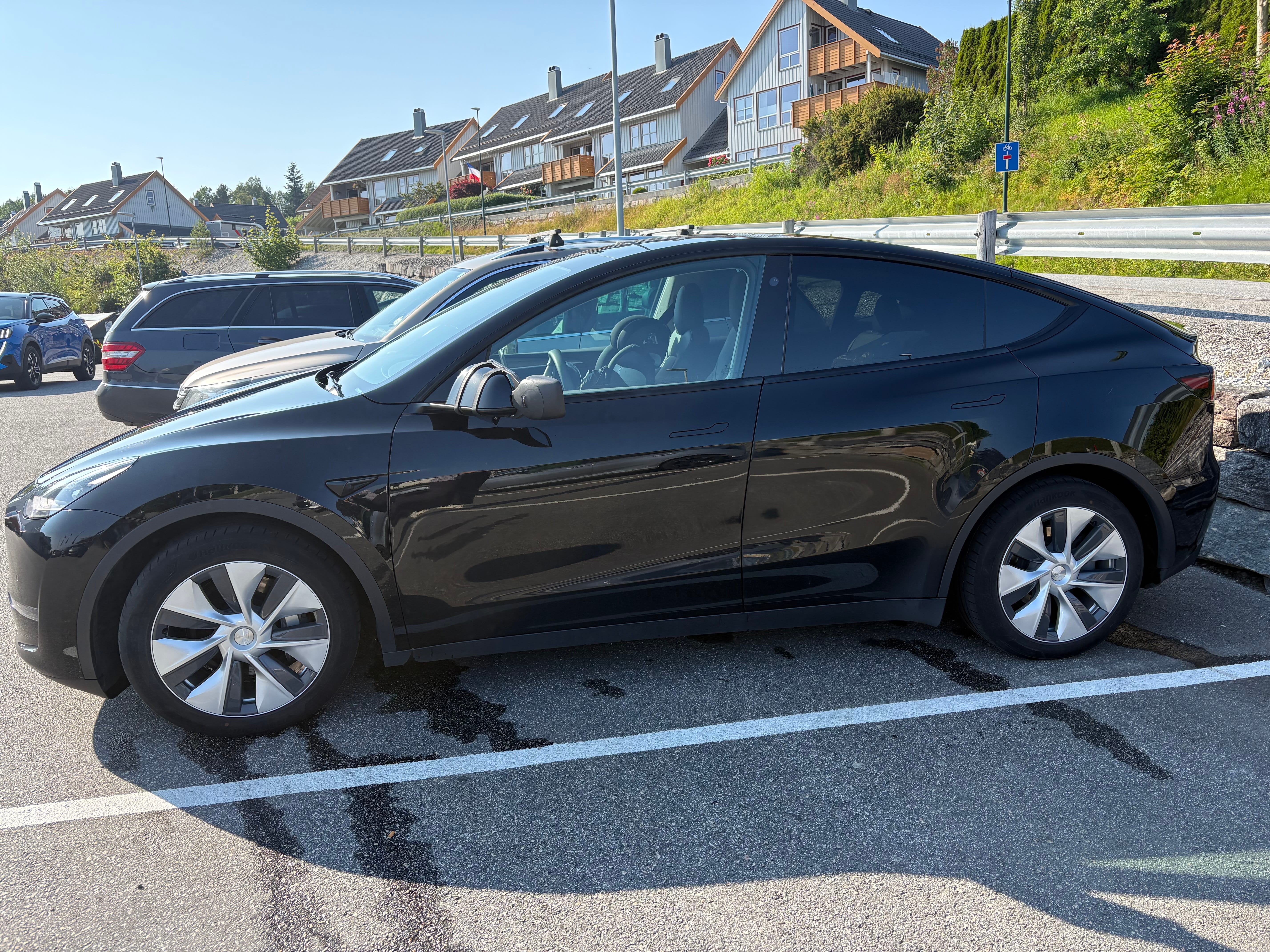 Tesla Model Y Long Range med Aircondition