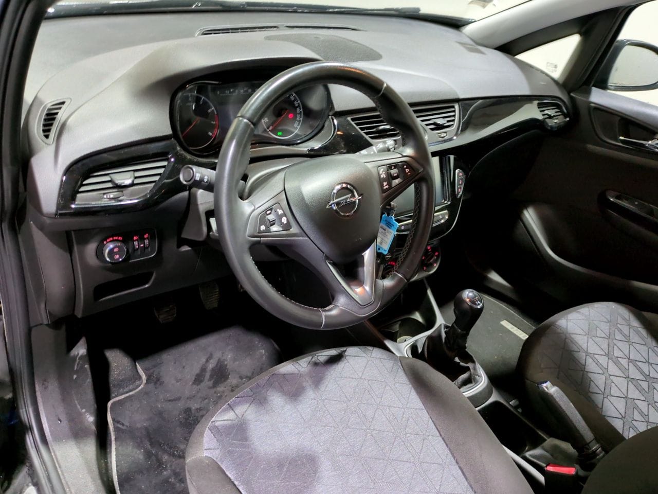 Opel Corsa avec Audio Bluetooth