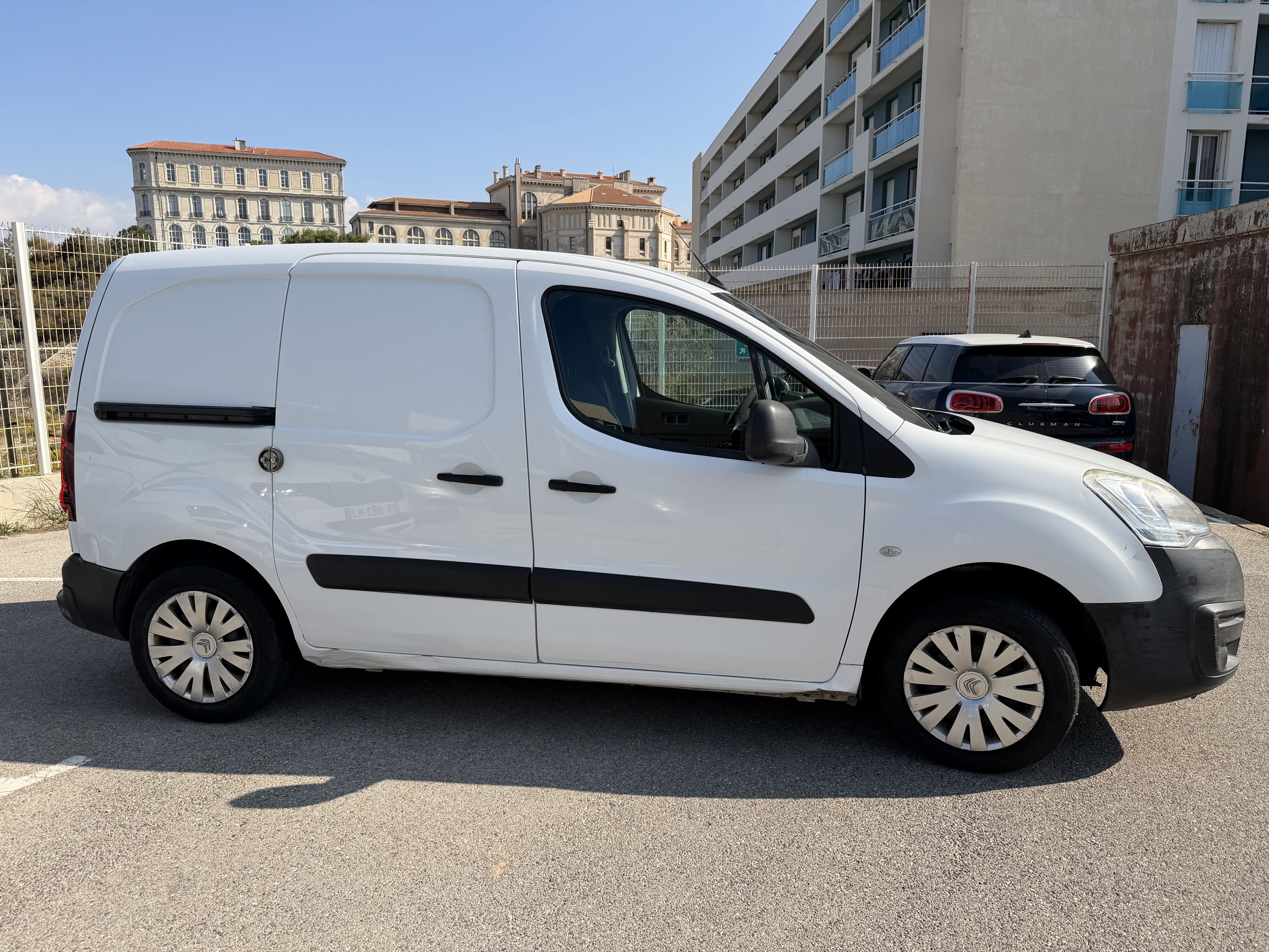 Citroen Berlingo 3 Places con Entrada de Audio/iPod