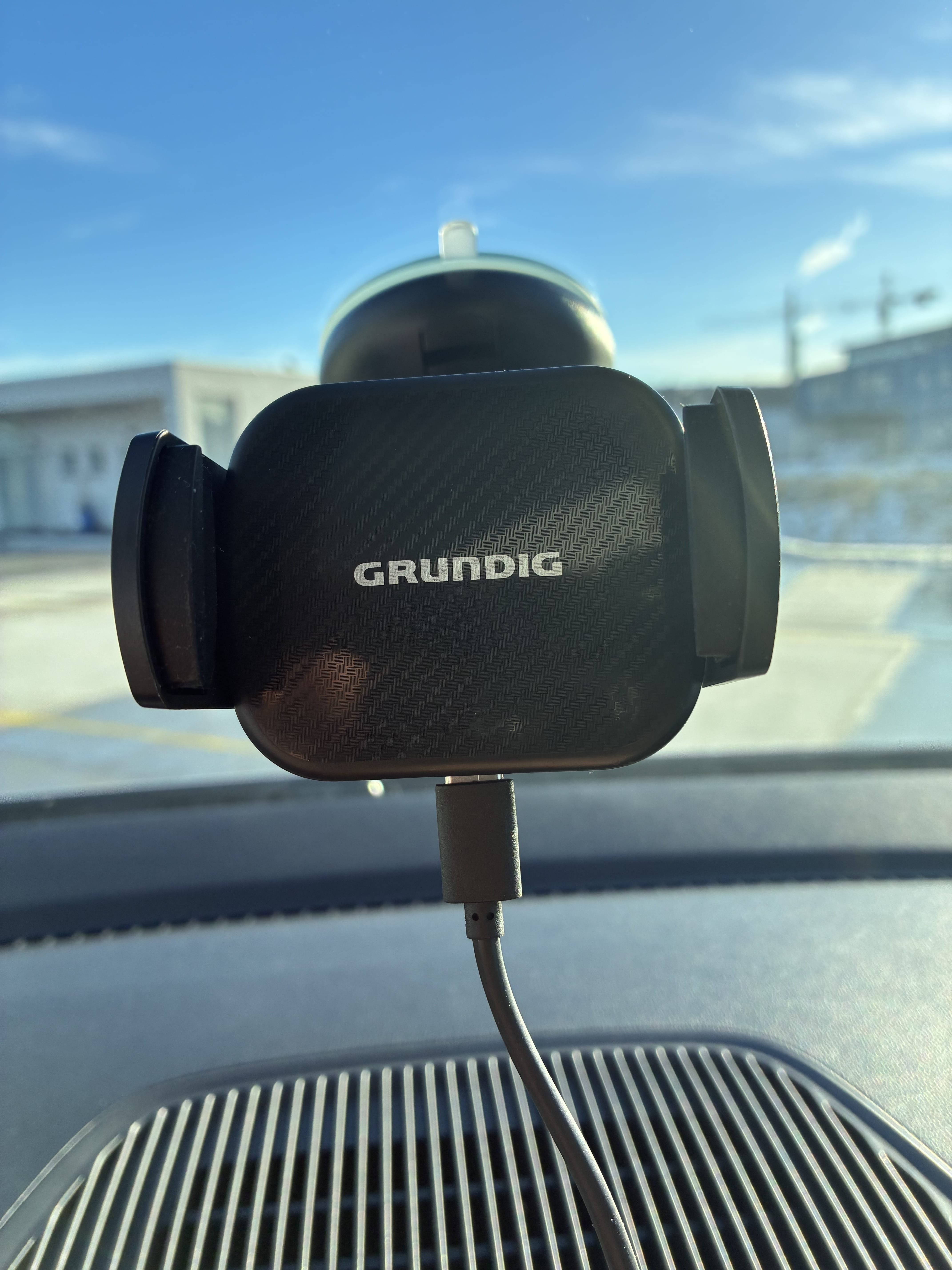 Volkswagen Up! Klima, Handy Halterung, AUX/USBC/Iphone Kabel, Navi, Bluetooth Freisprecheinrichtung