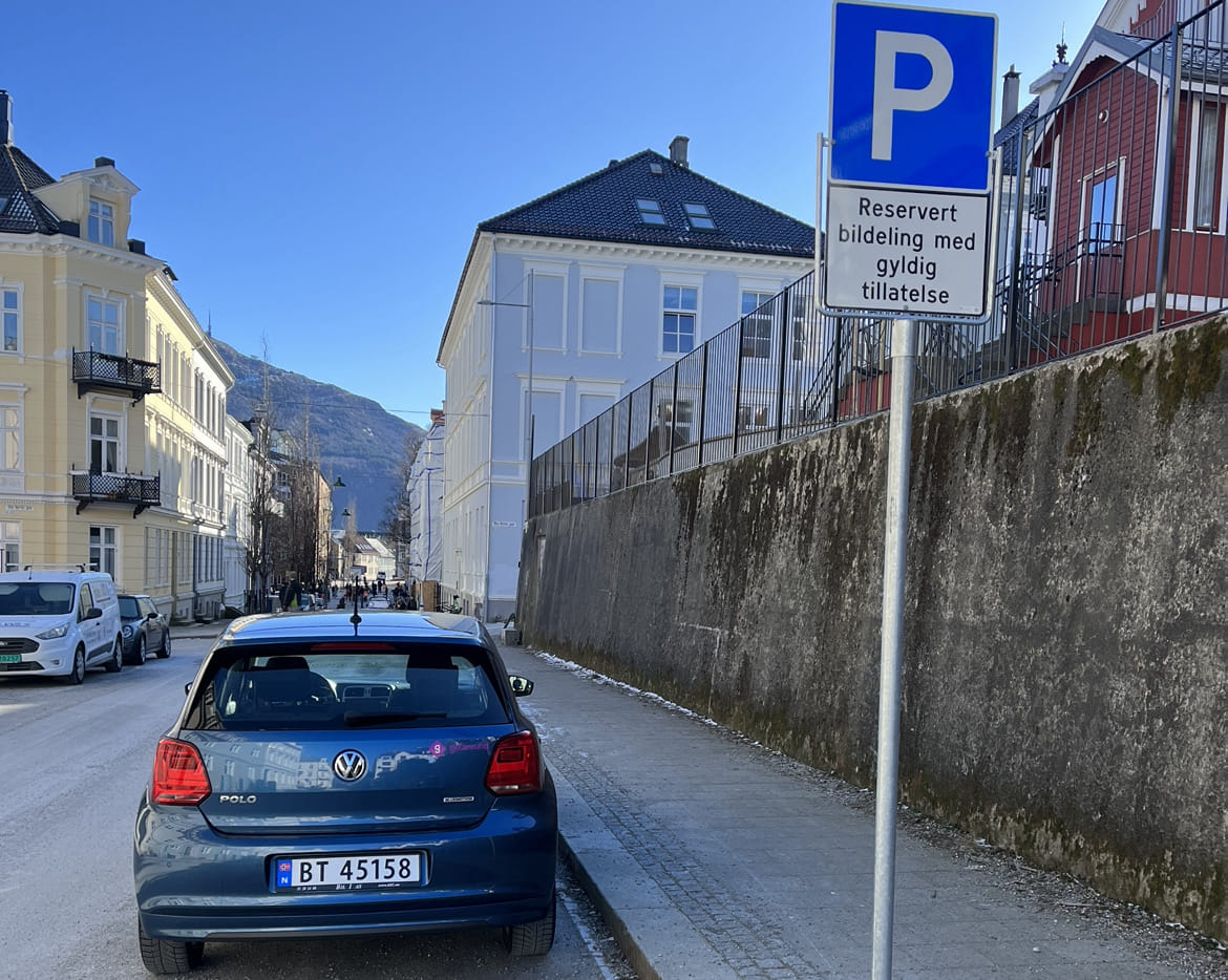 Volkswagen Polo Bensin 95hk med Vinterdekk