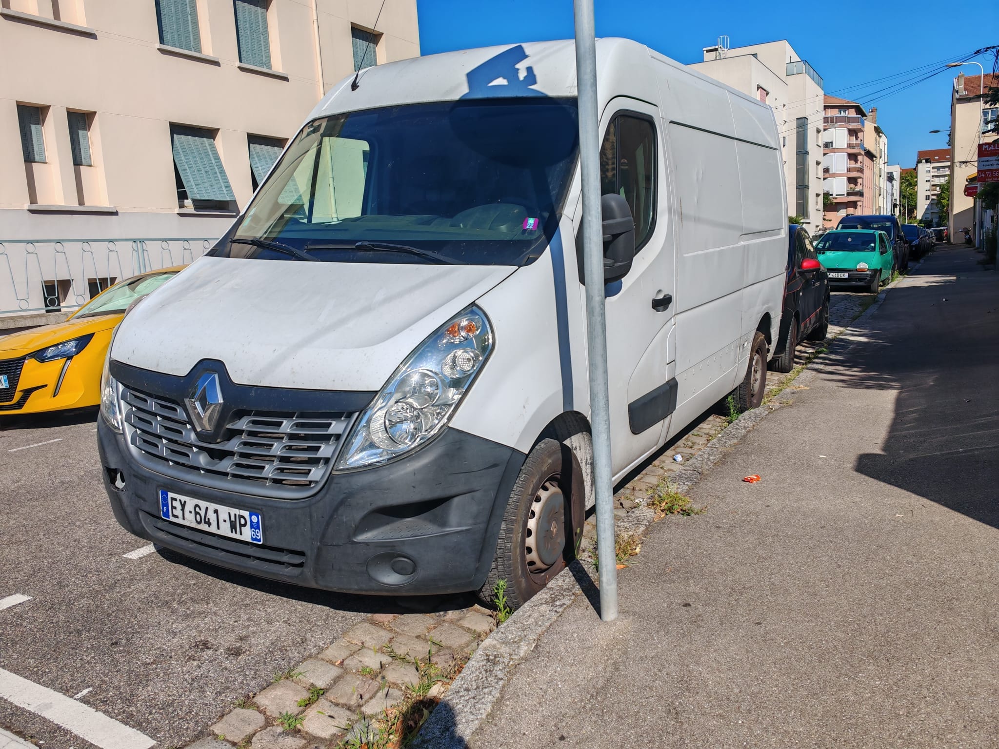 Renault Master L2H2 EY641WP avec Climatisation