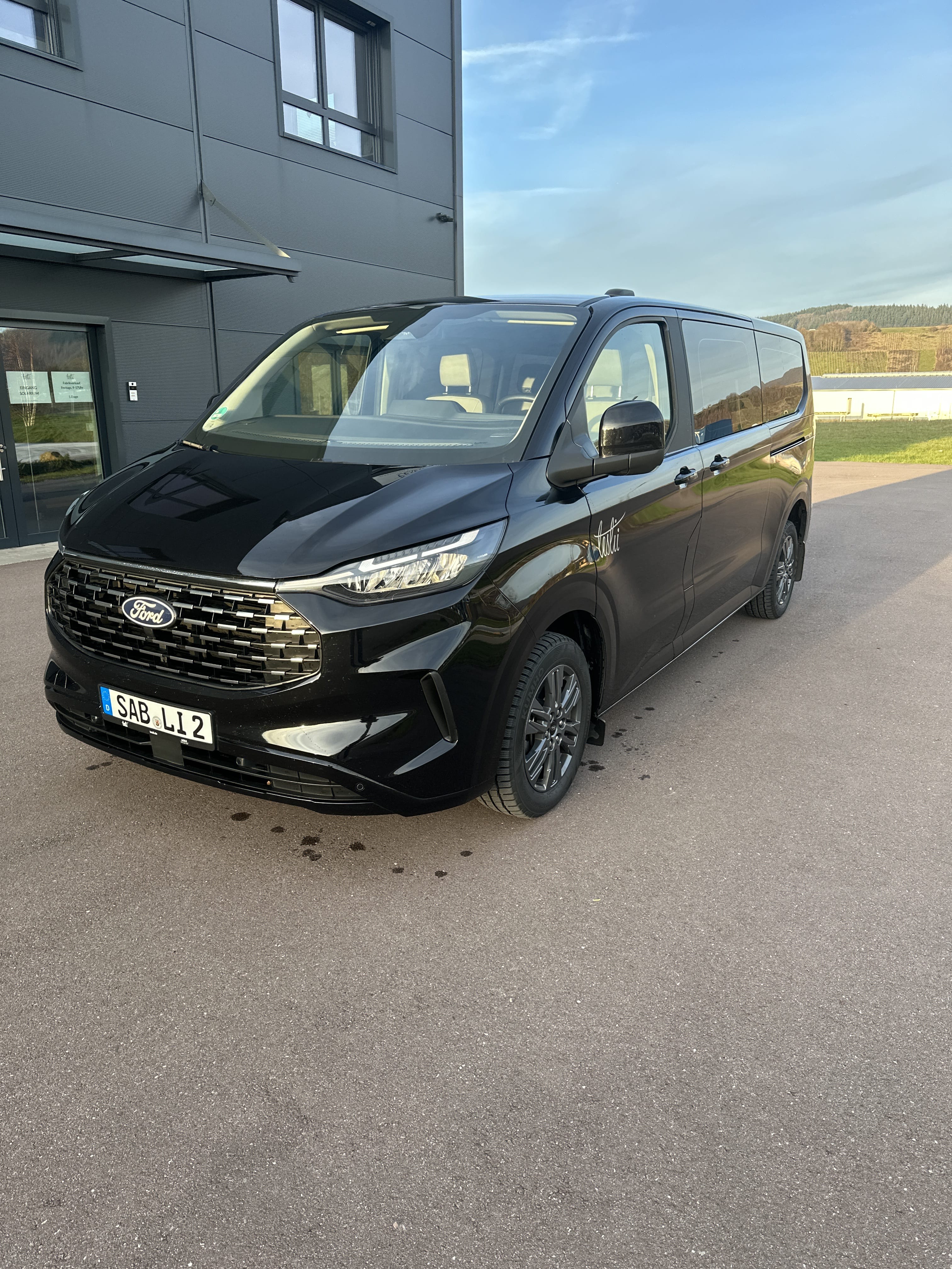 Ford Tourneo Custom Titanium 2.0 L2 NEUES MODELL 2024, 2024, Diesel, Automatik, 8 Sitze