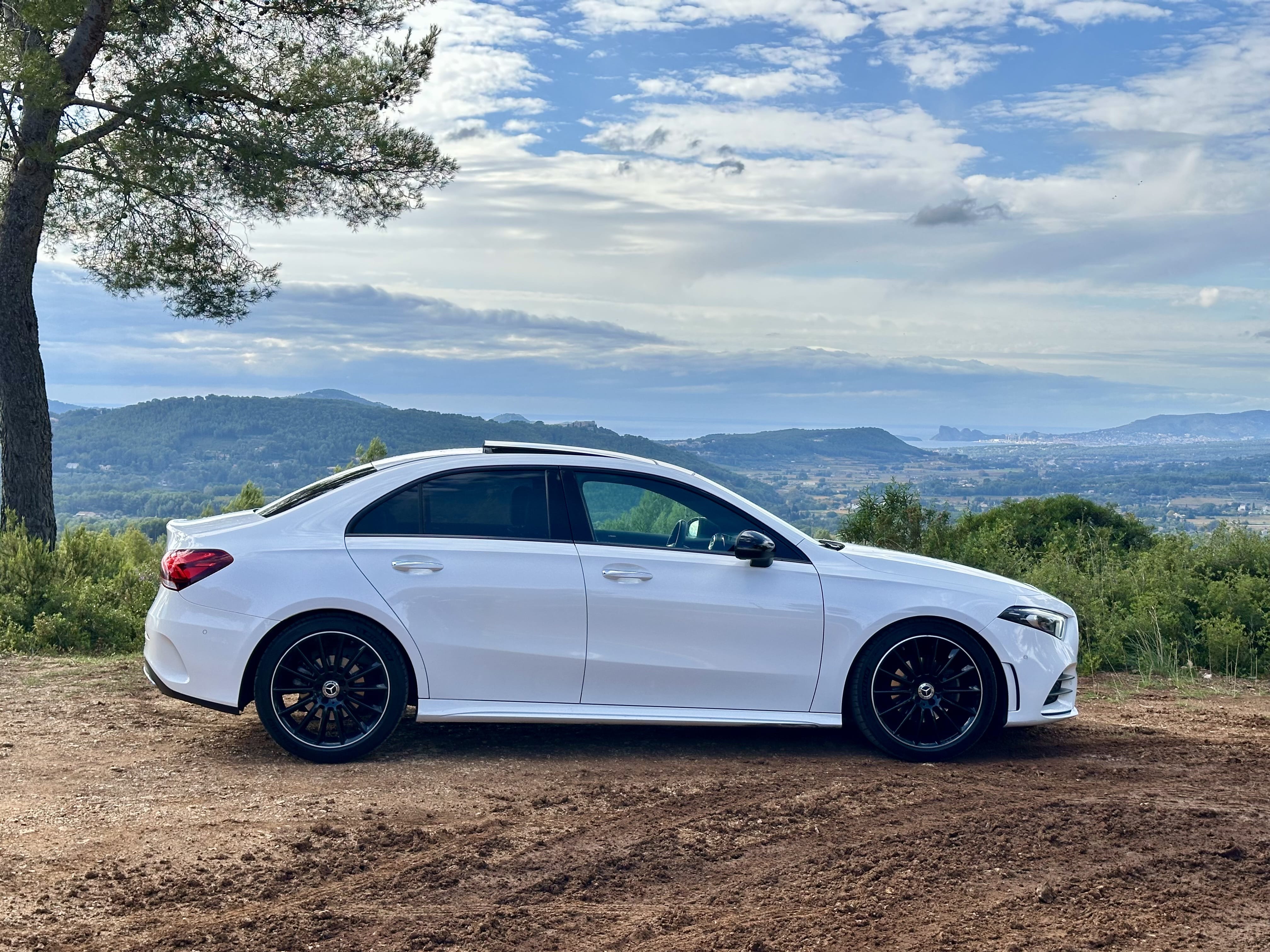 Mercedes-Benz Classe A Berline AMG Line avec Climatisation