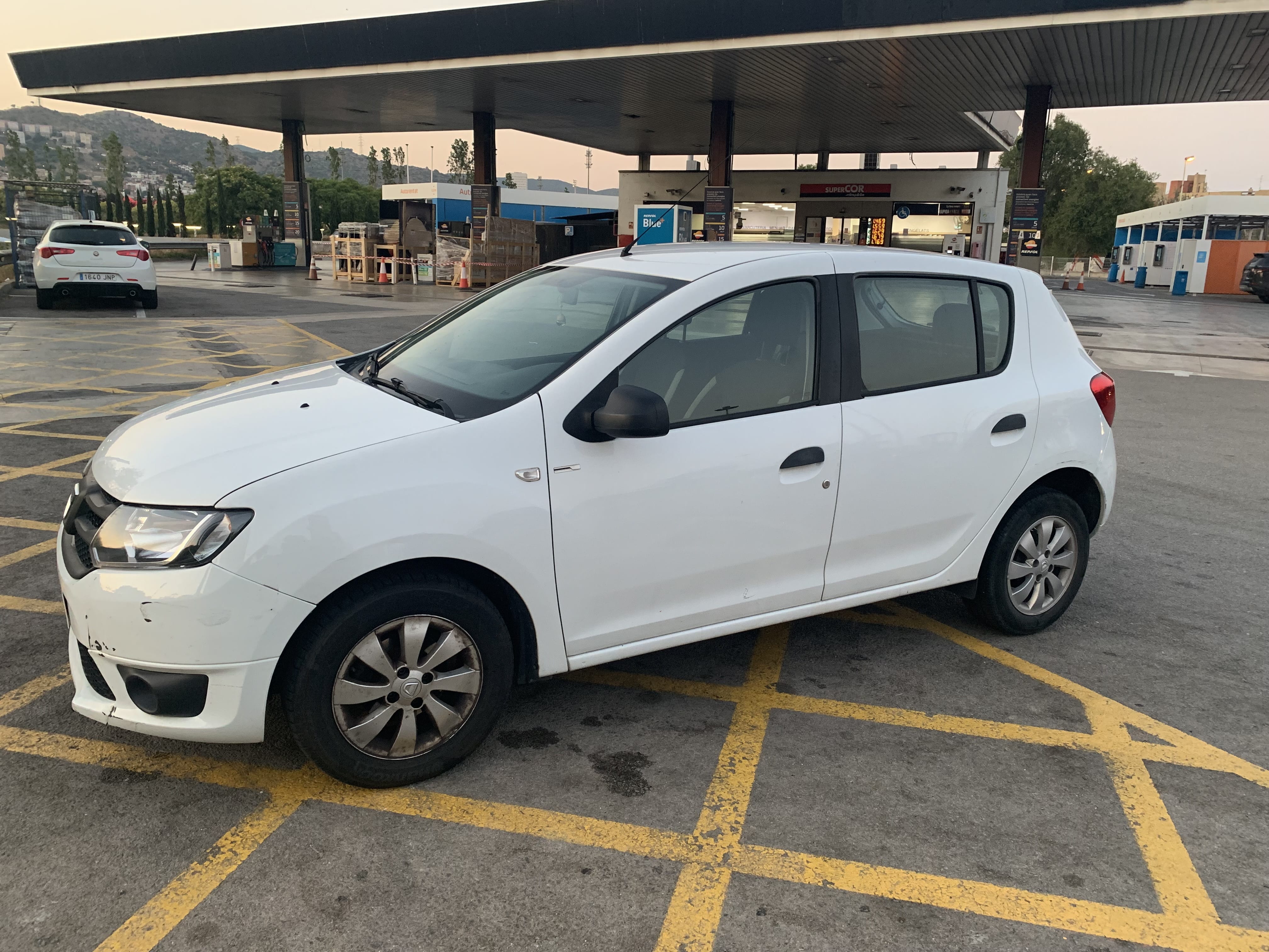 Dacia Sandero with Air conditioning