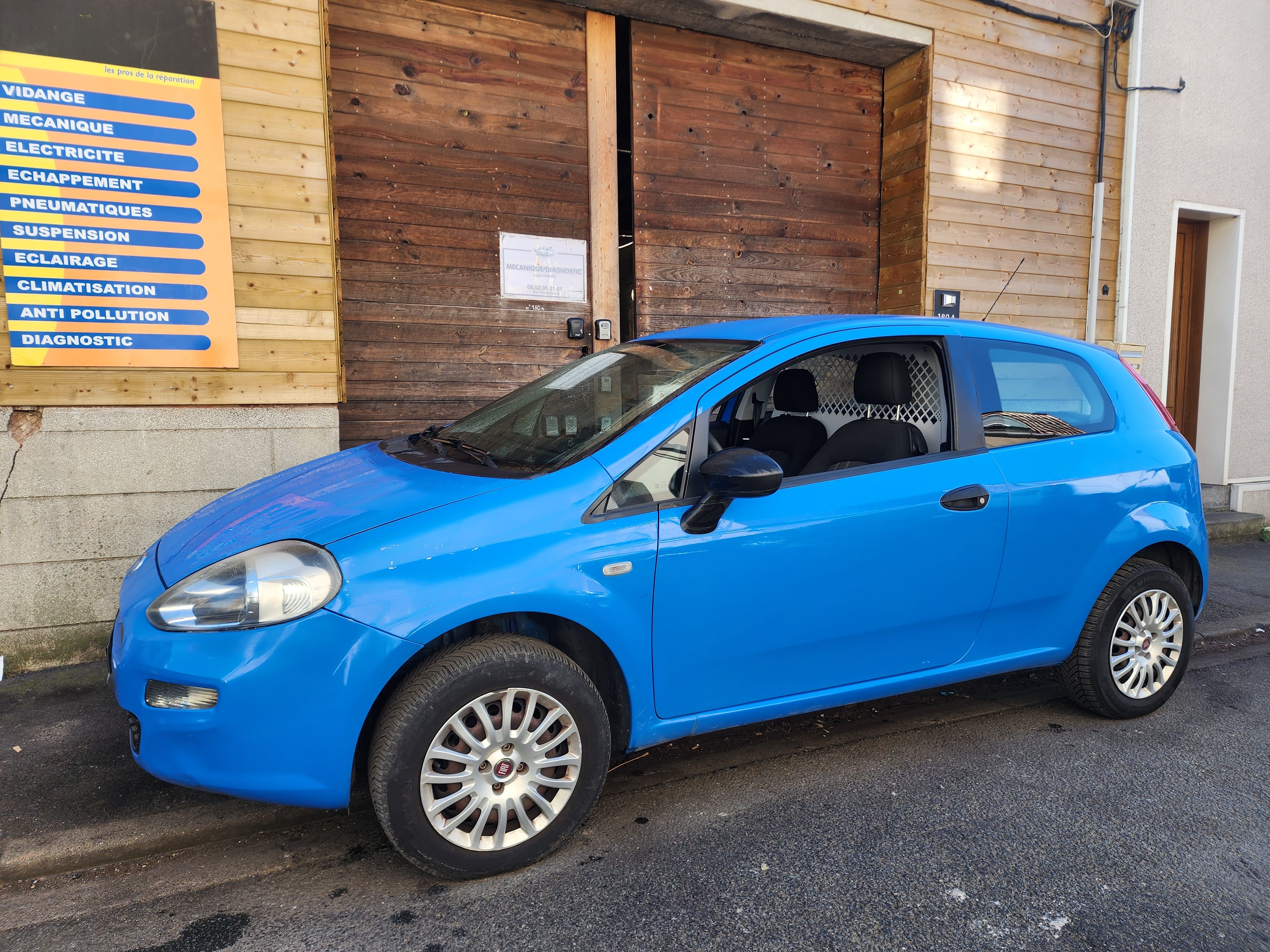 Fiat Grande Punto, 2015, Essence 98