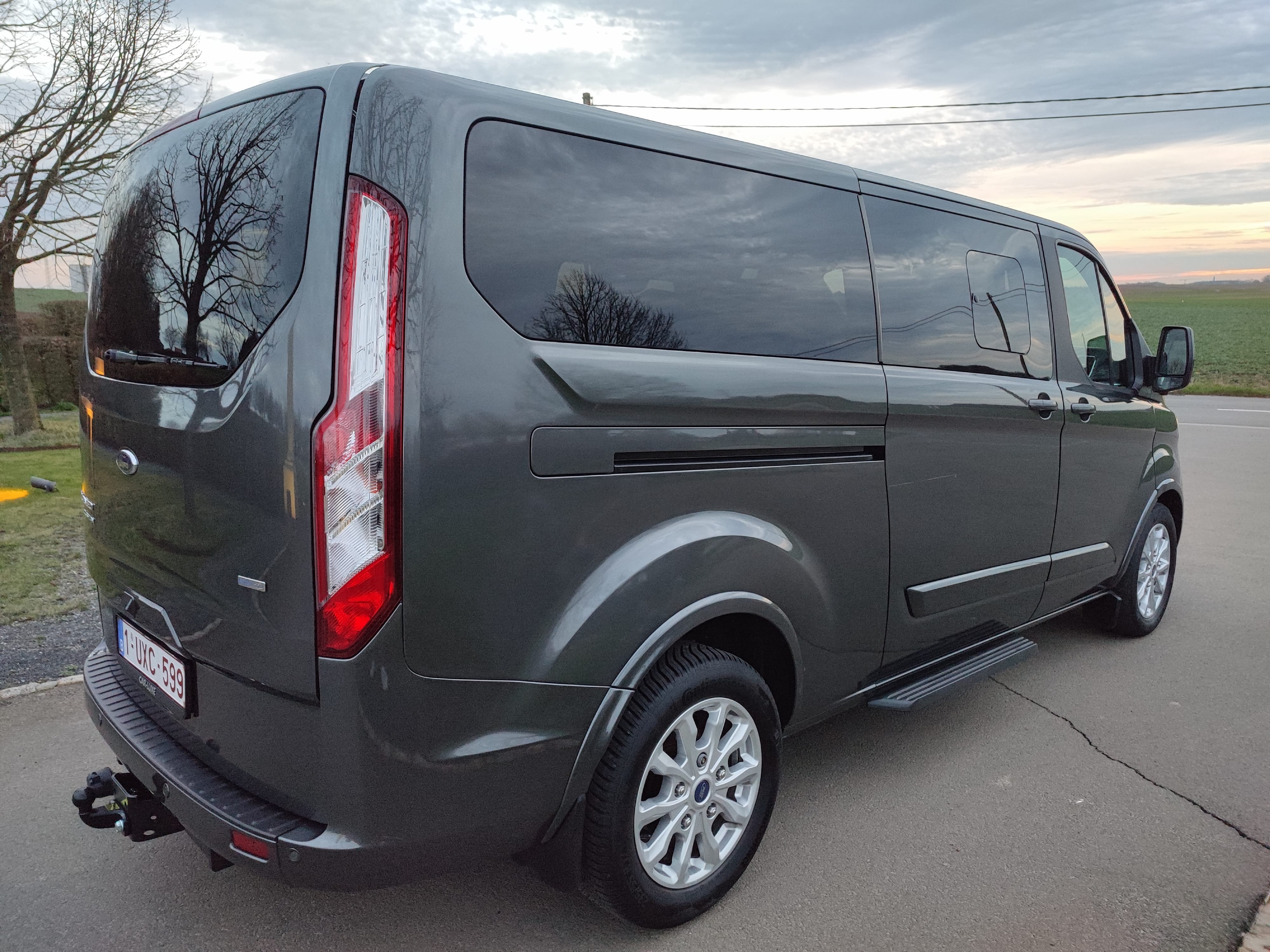 Ford Tourneo Custom 2.0 135 ch met Airco