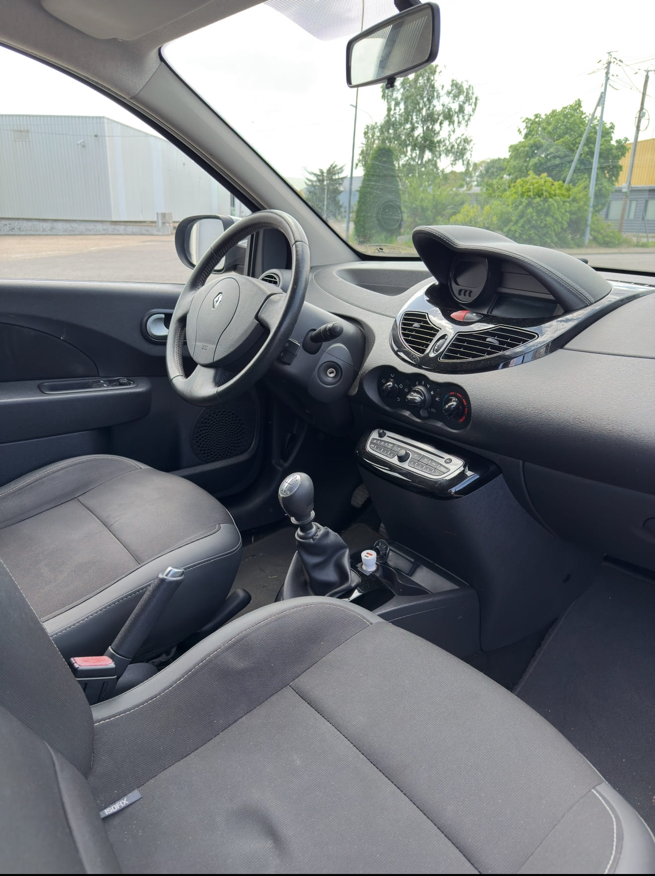 Renault Twingo II avec Siège bébé