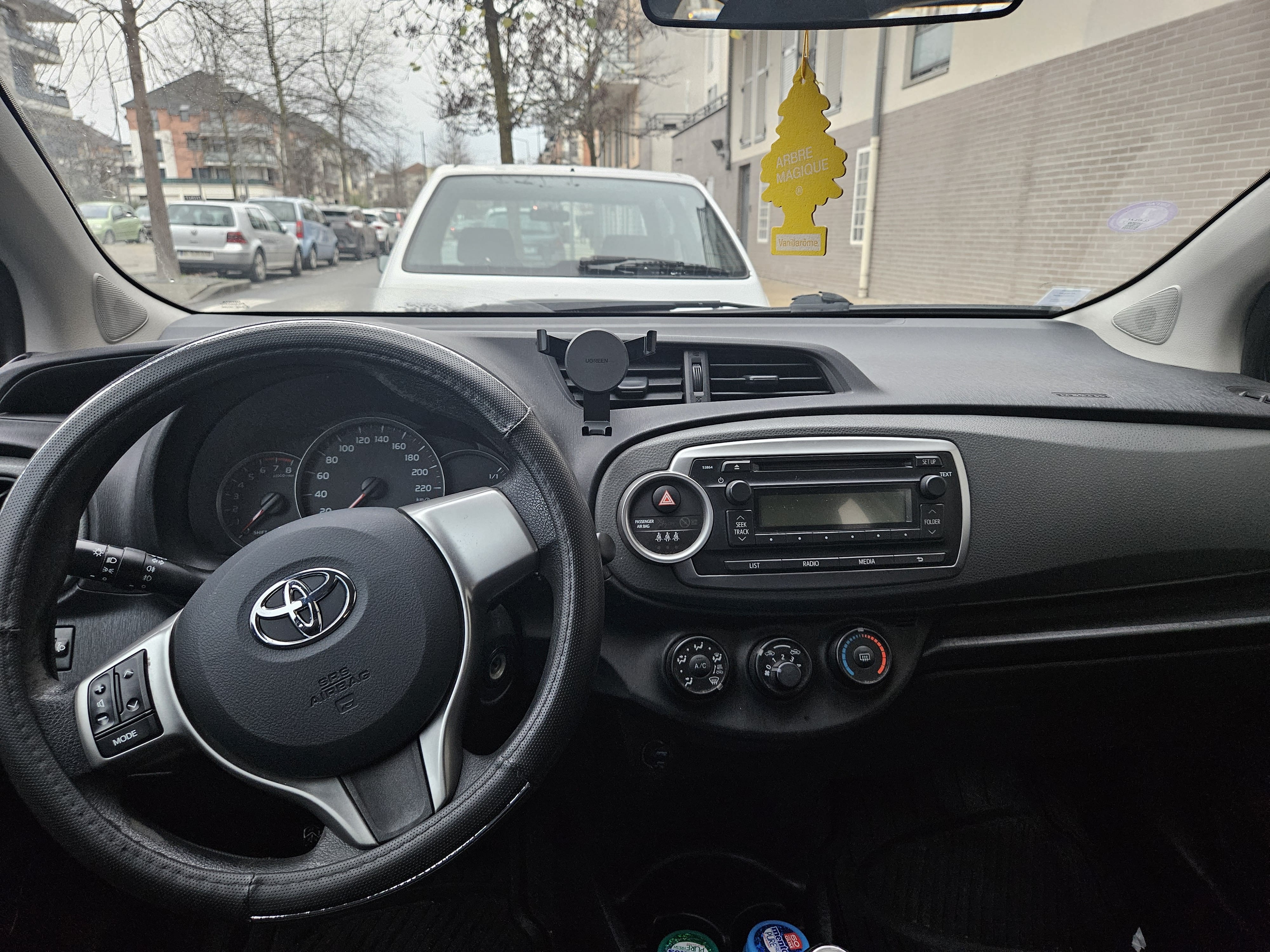 Toyota Yaris 3-Door L