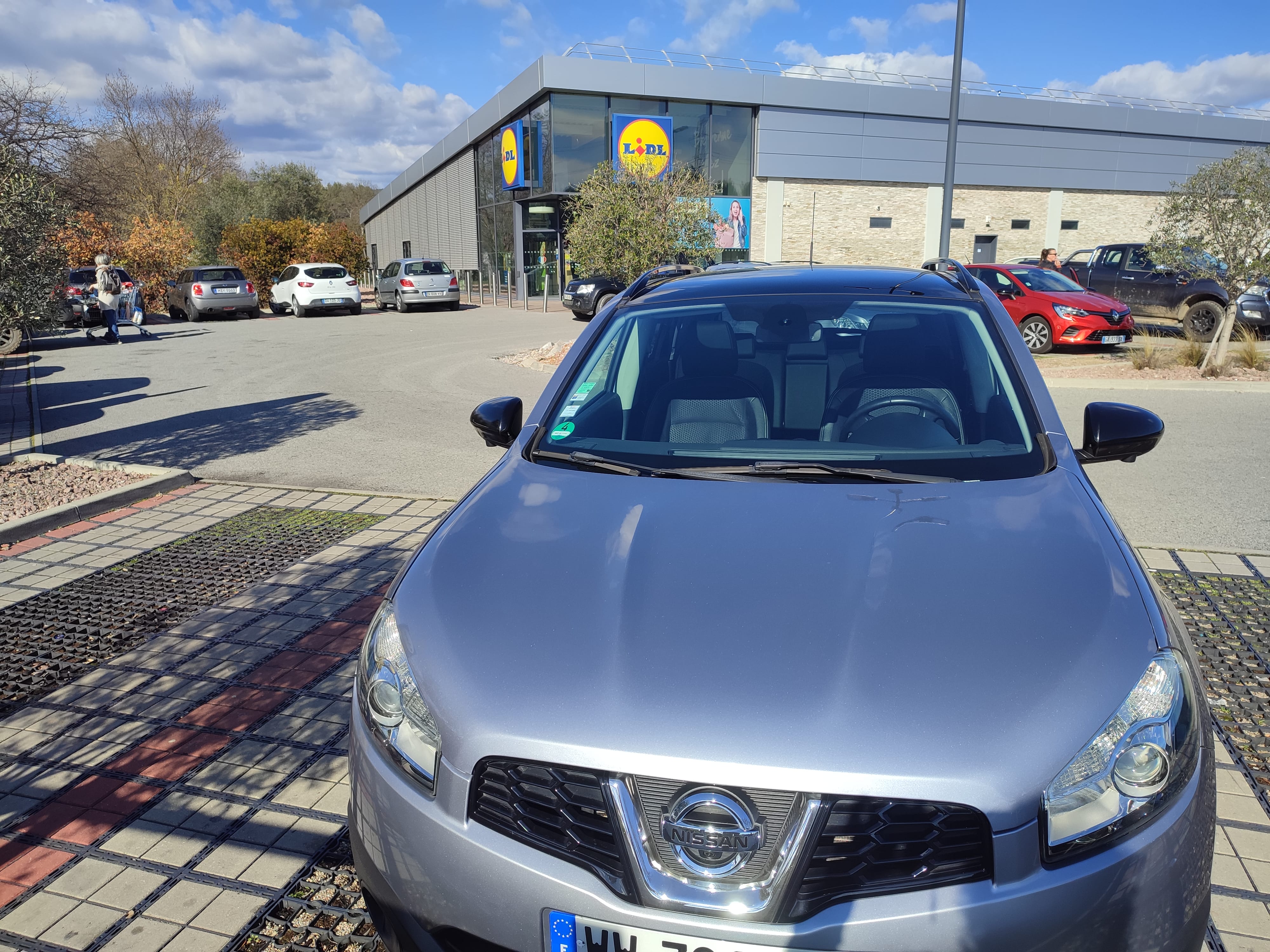 Nissan Qashqai avec Climatisation