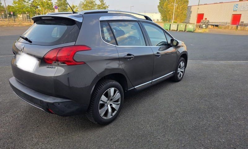 Peugeot 2008 avec Climatisation