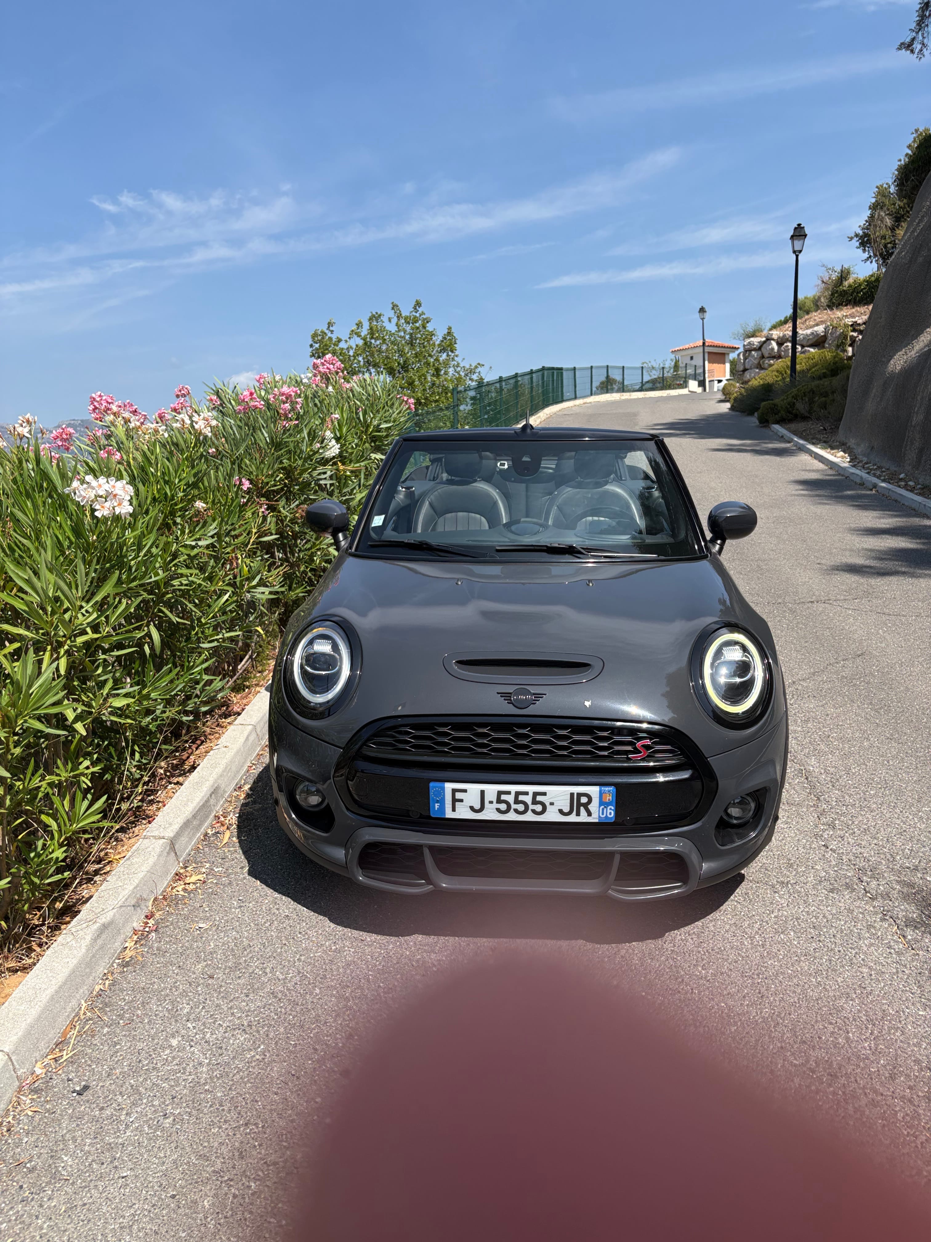 Mini Cabriolet avec Caméra de recul