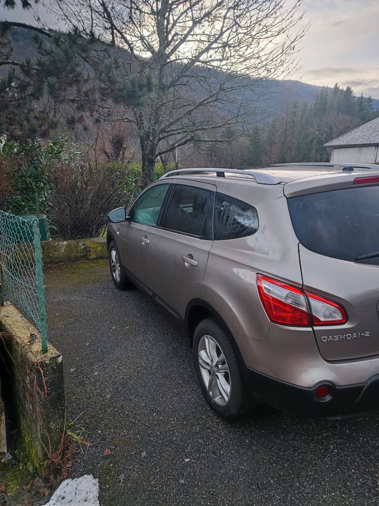 Nissan Qashqai+2 avec Climatisation