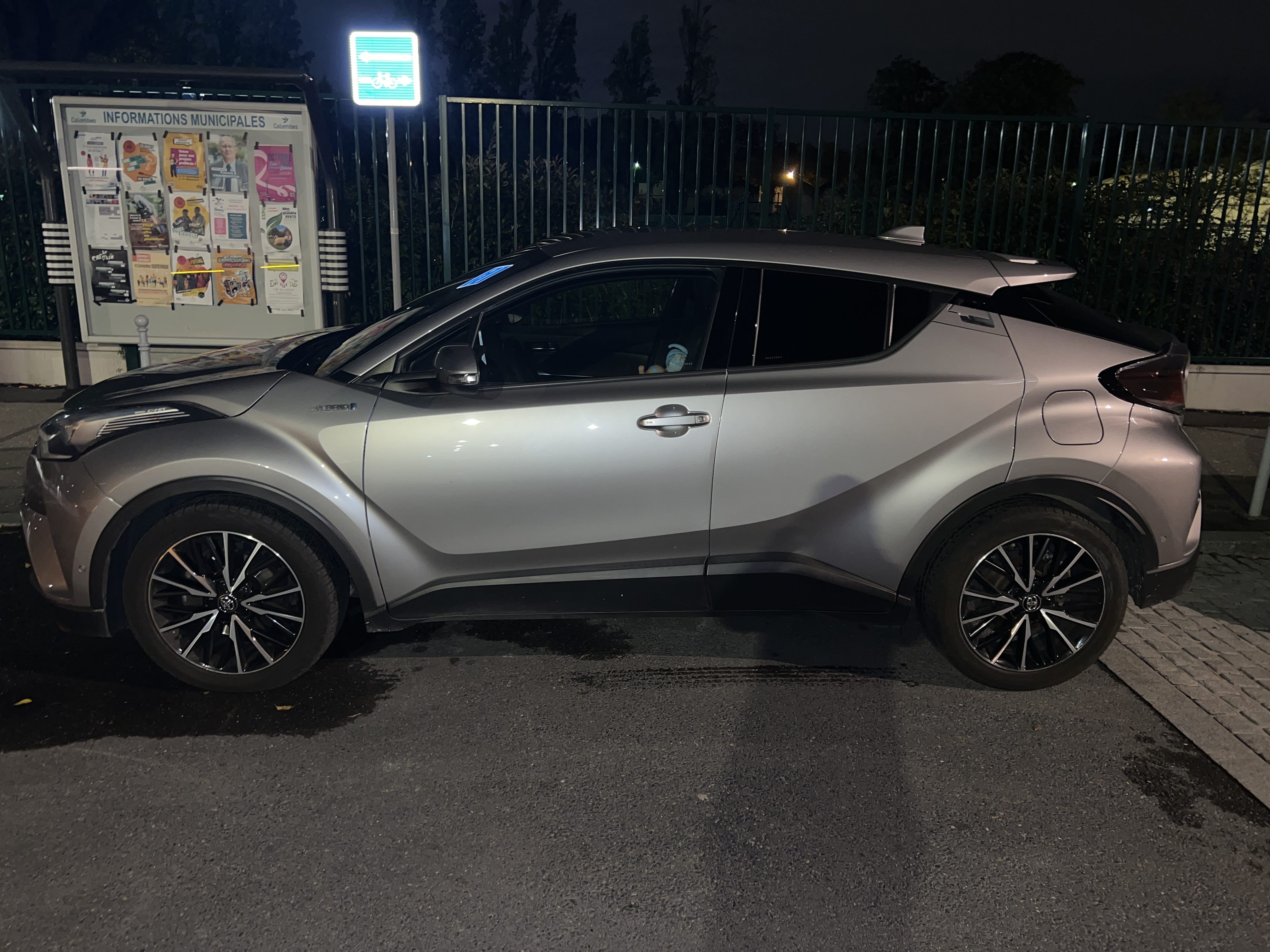 Toyota C-HR avec Climatisation