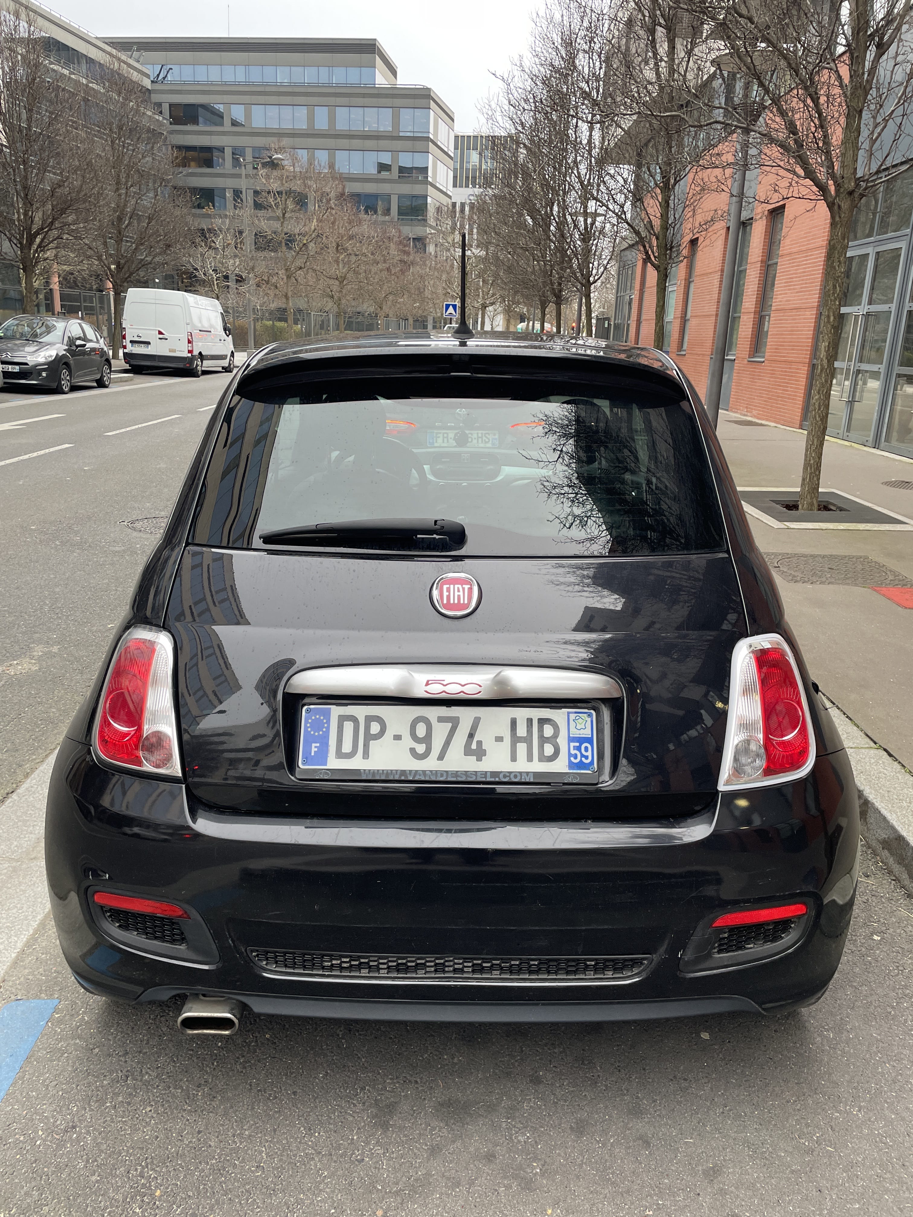 Fiat 500 Sport avec Audio Bluetooth