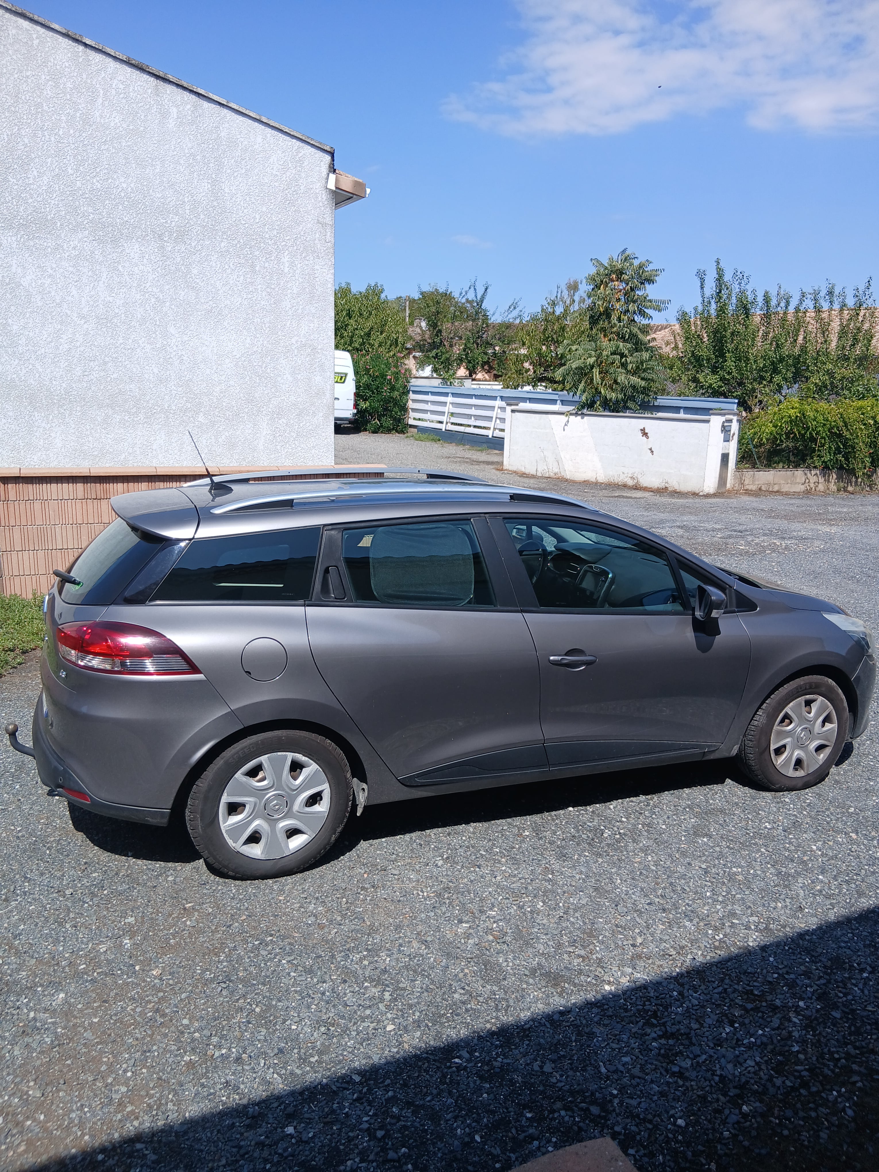 Renault Clio Estate avec Régulateur de vitesse