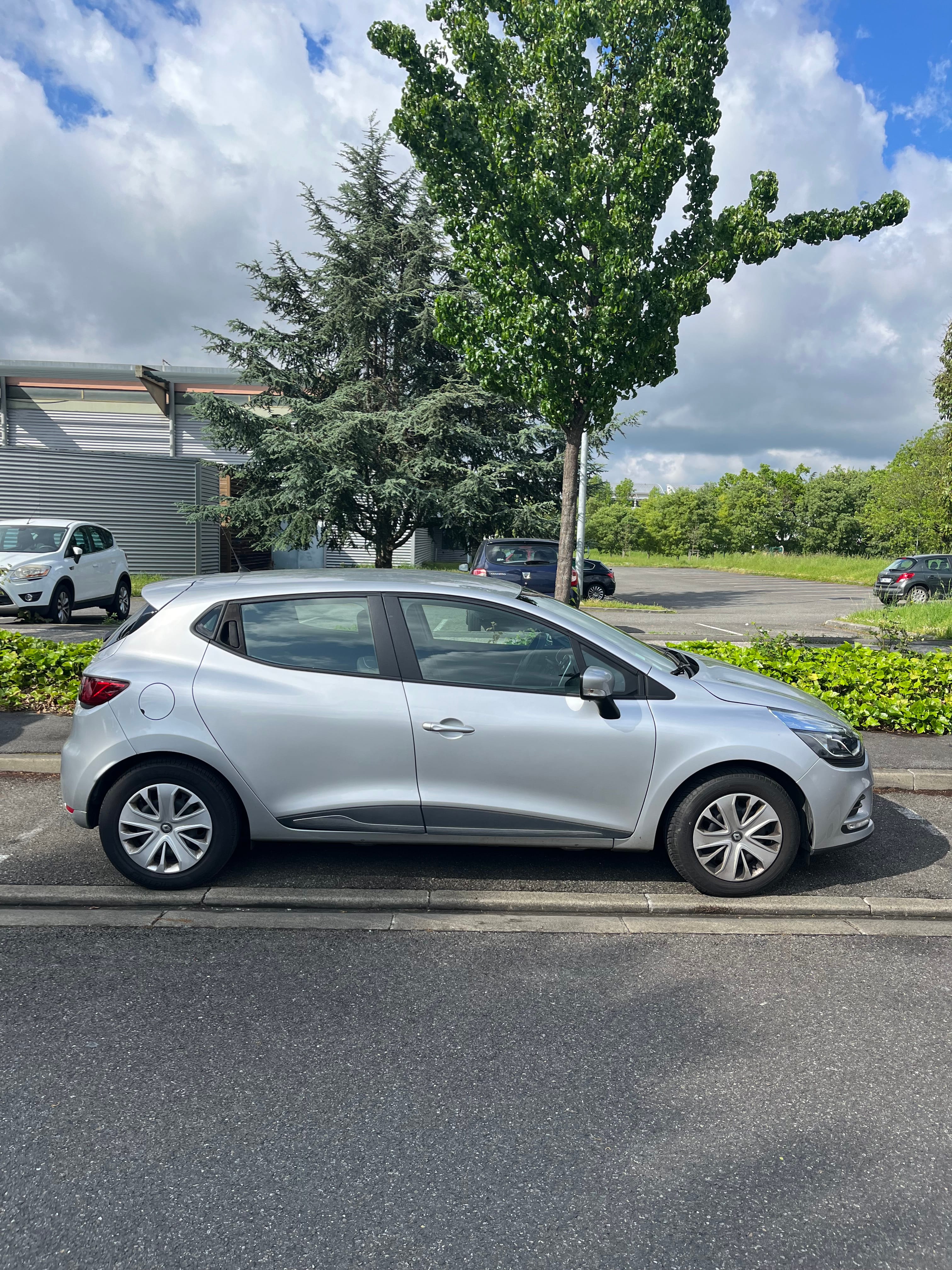 Renault Clio 5 portes Tce 90 avec Climatisation